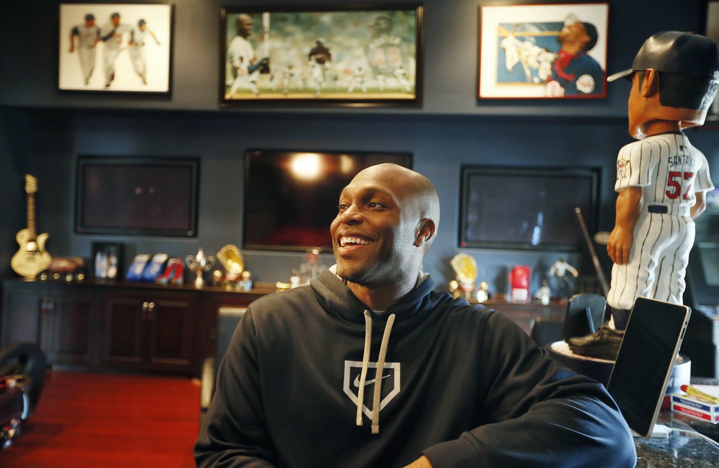 Minnesota Twins outfielder Torii Hunter relaxed in his man cave at his home Tuesday February 2,2015 in Prosper, Texas. ] Jerry Holt/ Jerry.Holt@Startribune.com ORG XMIT: MIN1502091234403437