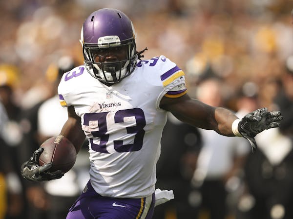 Minnesota Vikings running back Dalvin Cook nearly scored on a 26 yard run in the third quarter. A replay decision said he was just short of the goal l