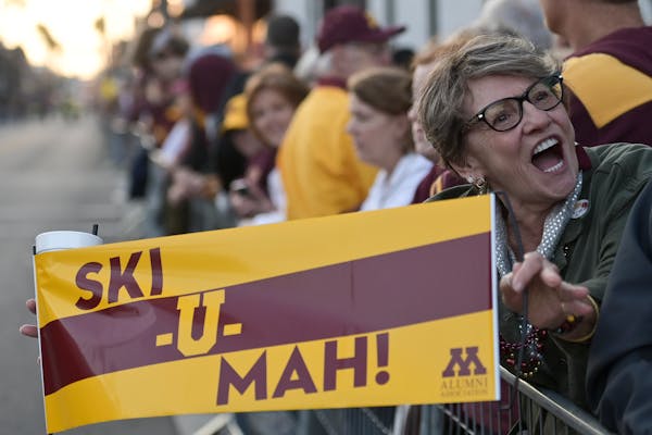 Judy Henderson waited for the Outback Bowl parade to begin last year before the Gophers played Auburn.