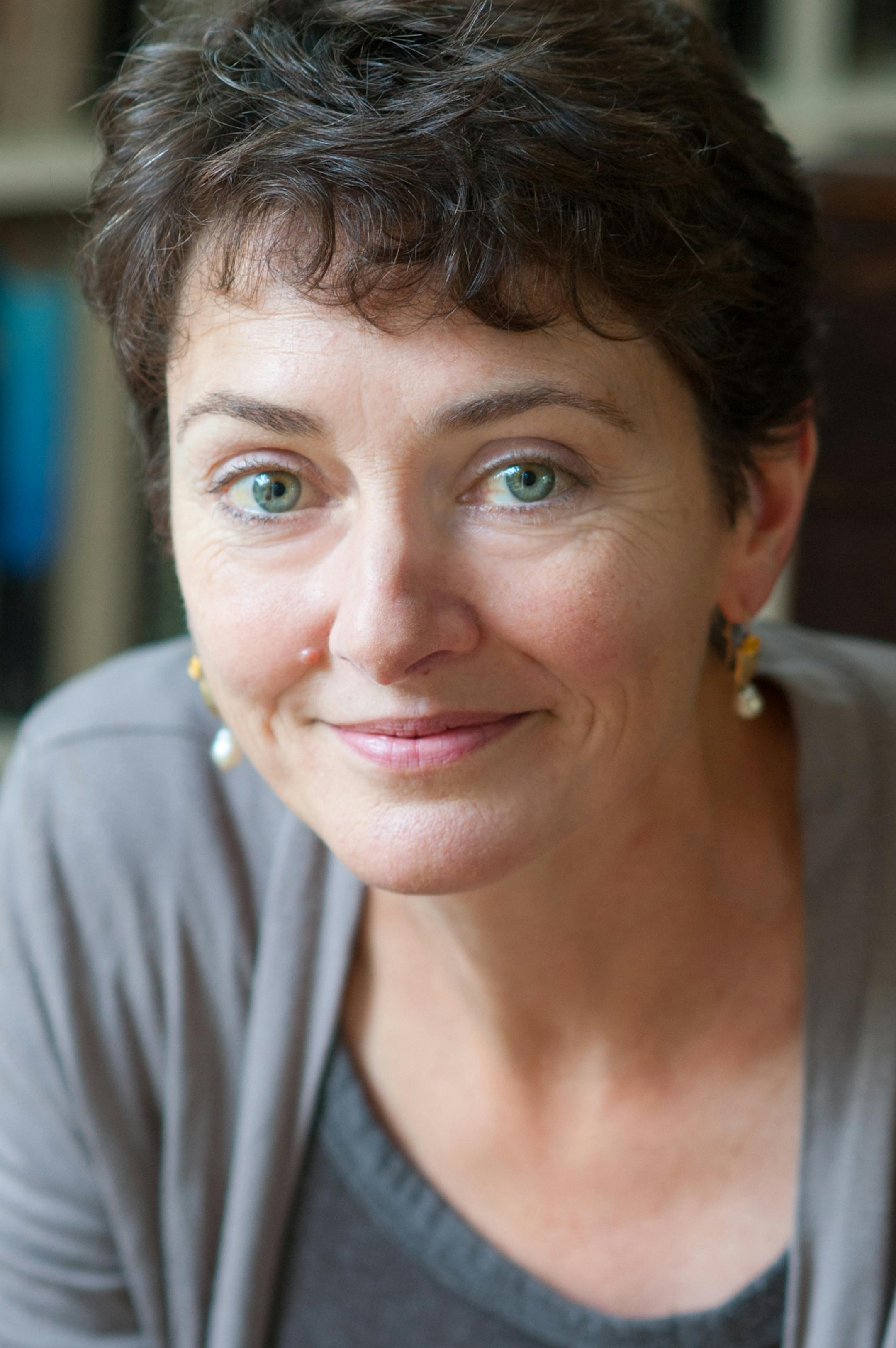 Annie Barrows Photo by Amy Perl