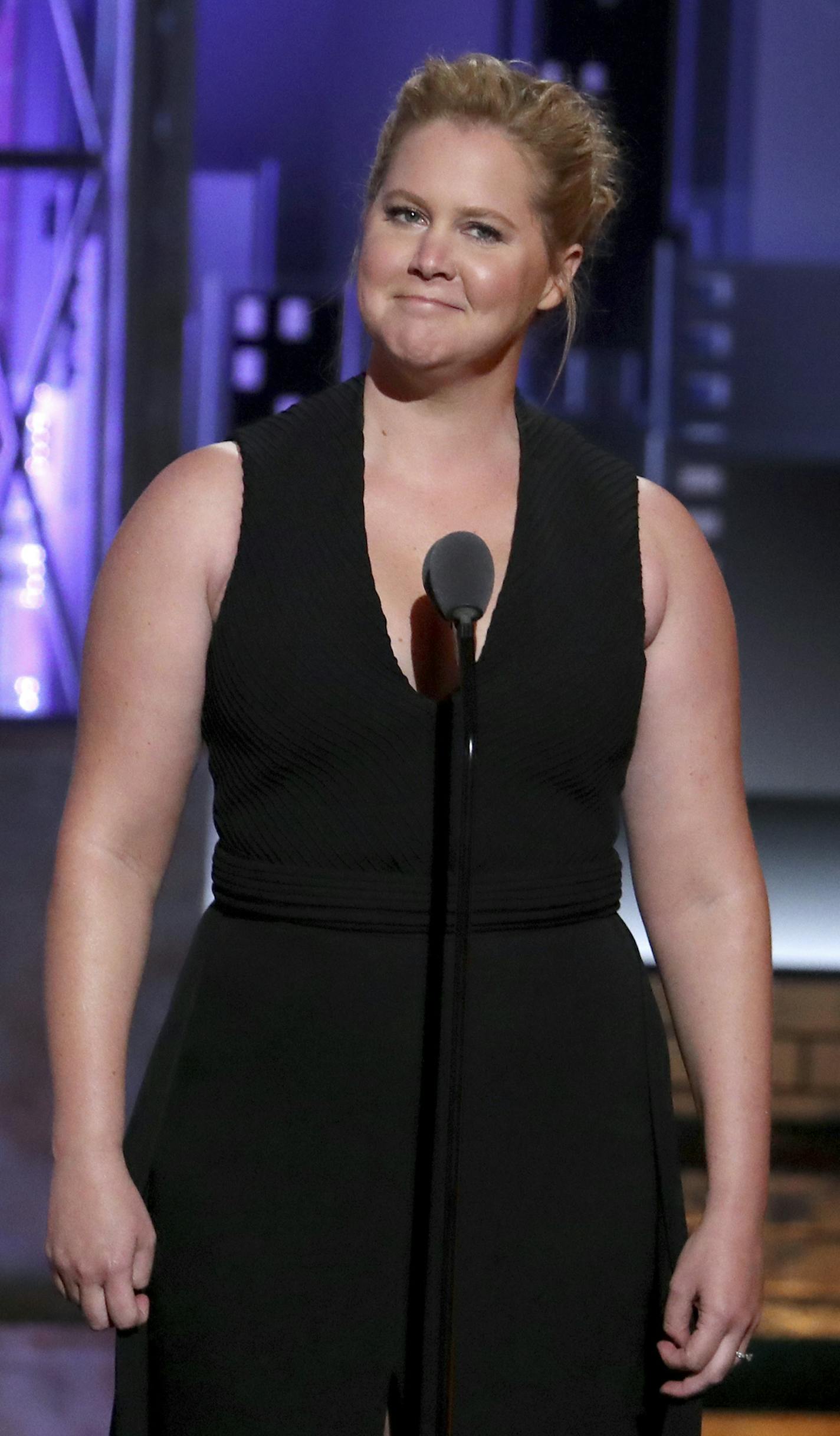 Amy Schumer introduces a performance by the cast of "My Fair Lady"at the 72nd annual Tony Awards at Radio City Music Hall on Sunday, June 10, 2018, in New York. (Photo by Michael Zorn/Invision/AP)