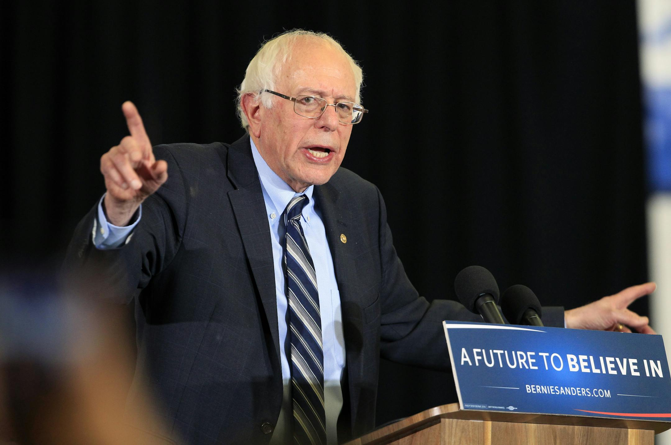 Democratic presidential candidate Sen. Bernie Sanders, I-Vt., speaks during a campaign rally in Las Vegas, Monday, Dec. 28, 2015. (Steve Marcus/Las Vegas Sun via AP) LAS VEGAS REVIEW-JOURNAL OUT; MANDATORY CREDIT