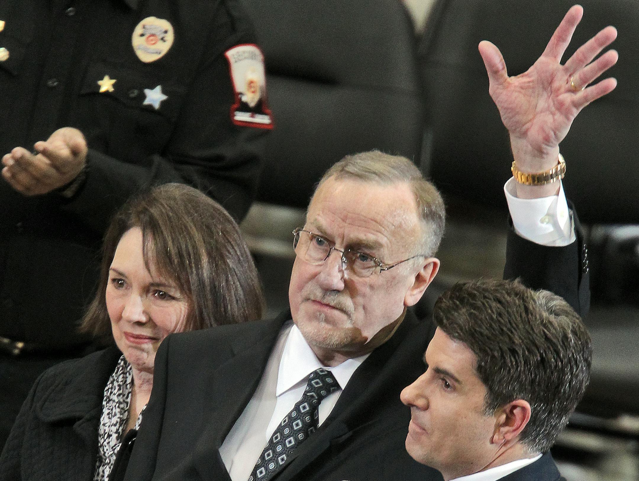 Minnesota Timberwolves vs. Detroit Pistons. Wolves won 107-101. With his wife Mary Kay at his side, left, Wolves head coach Rick Adelman thanked fans for their support with this his 1000 victory. (MARLIN LEVISON/STARTRIBUNE(mlevison@startribune.com (cq all names program) ORG XMIT: MIN1304062156346650