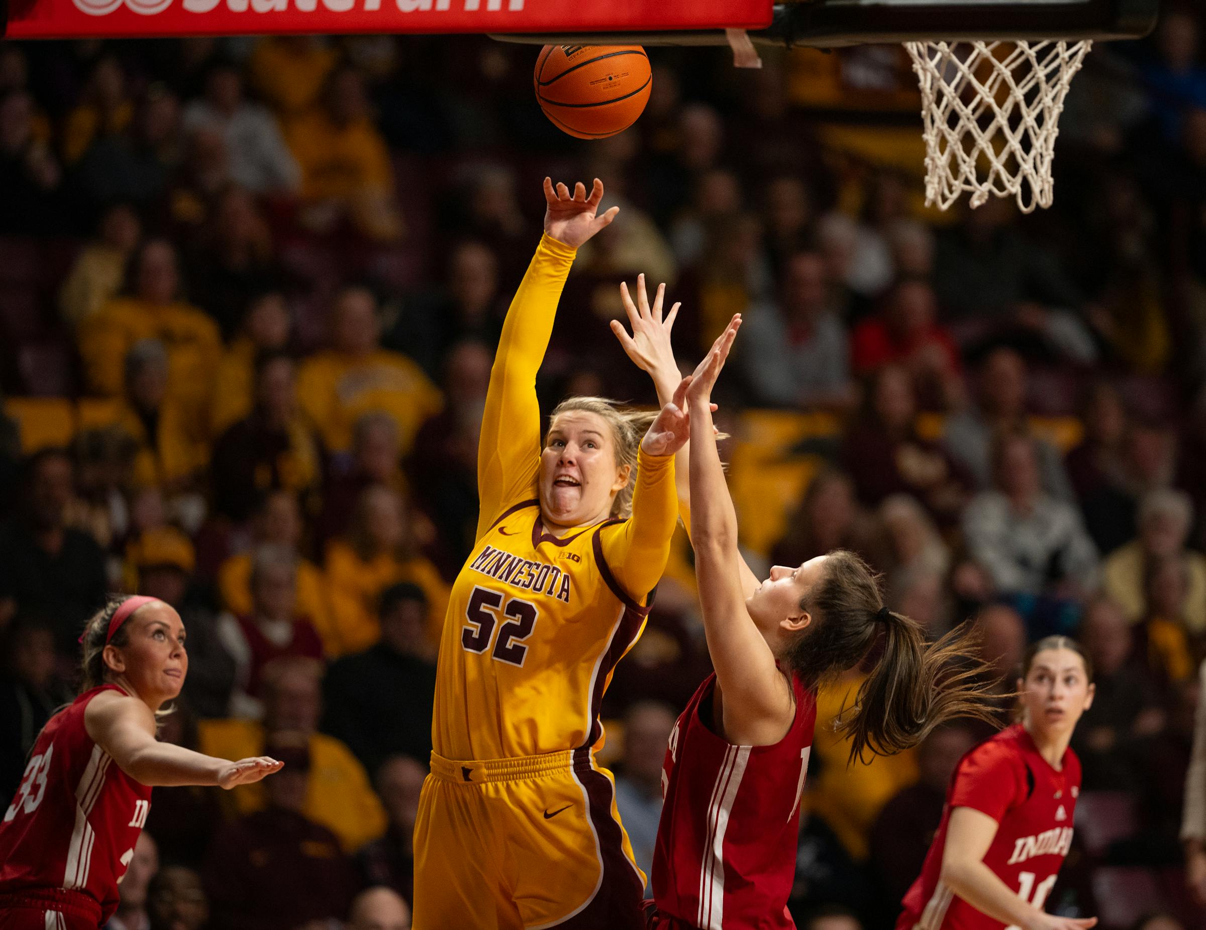 Gophers open women’s college basketball season by beating North Dakota