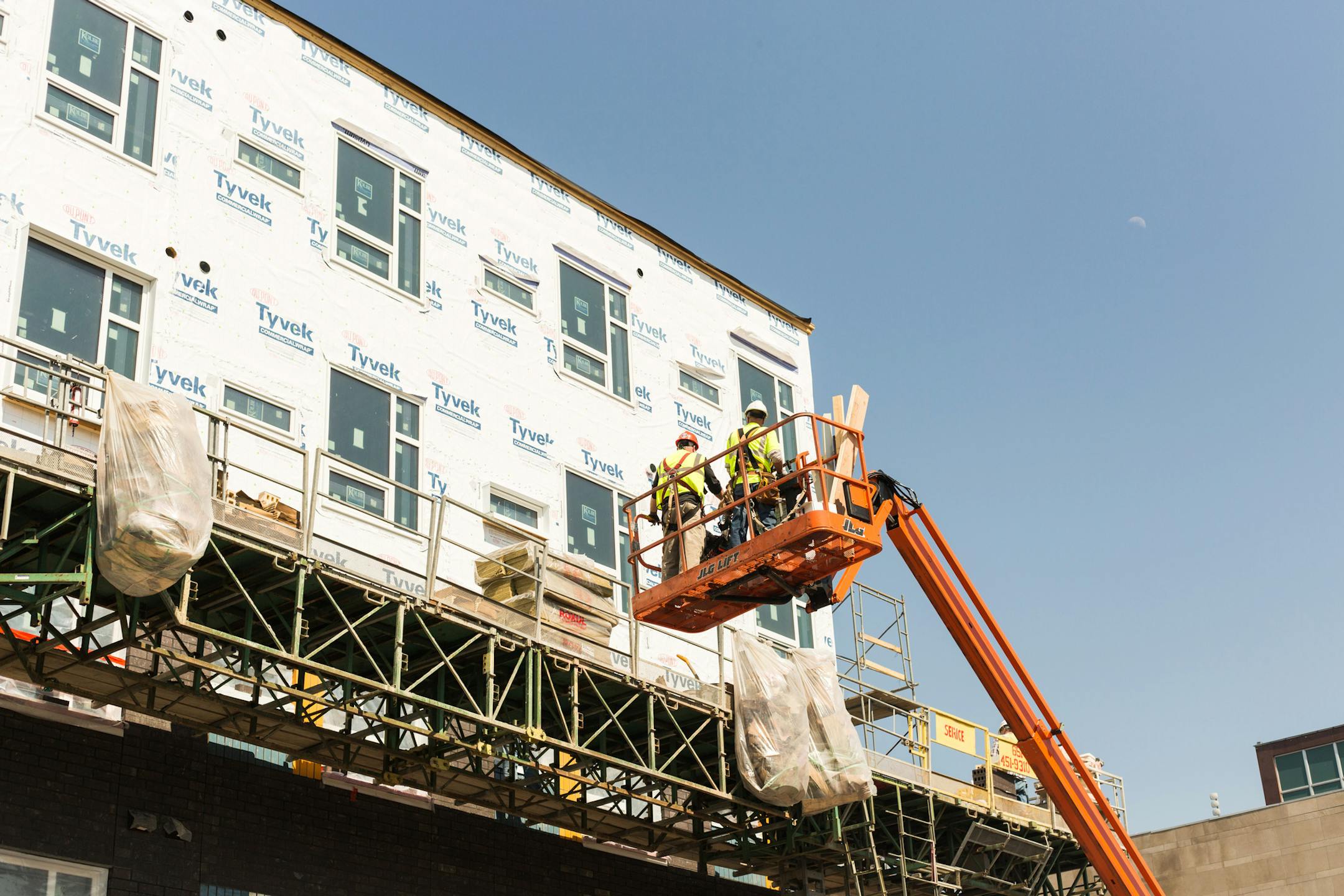 Beacon Interfaith Housing Collaborative's 44-unit Prior Crossing under construction St. Paul, Wednesday afternoon. The Housing is projected to be complete in September, 2016. ] Elizabeth Brumley special to the Star Tribune * Gov. Mark Dayton's bonding proposal earmarks a record $70 million for housing infrastructure bonds, which can be used for new supportive housing construction. Beacon Interfaith Housing Collaborative's 44-unit Prior Crossing, now under construction St. Paul, received $5 milli