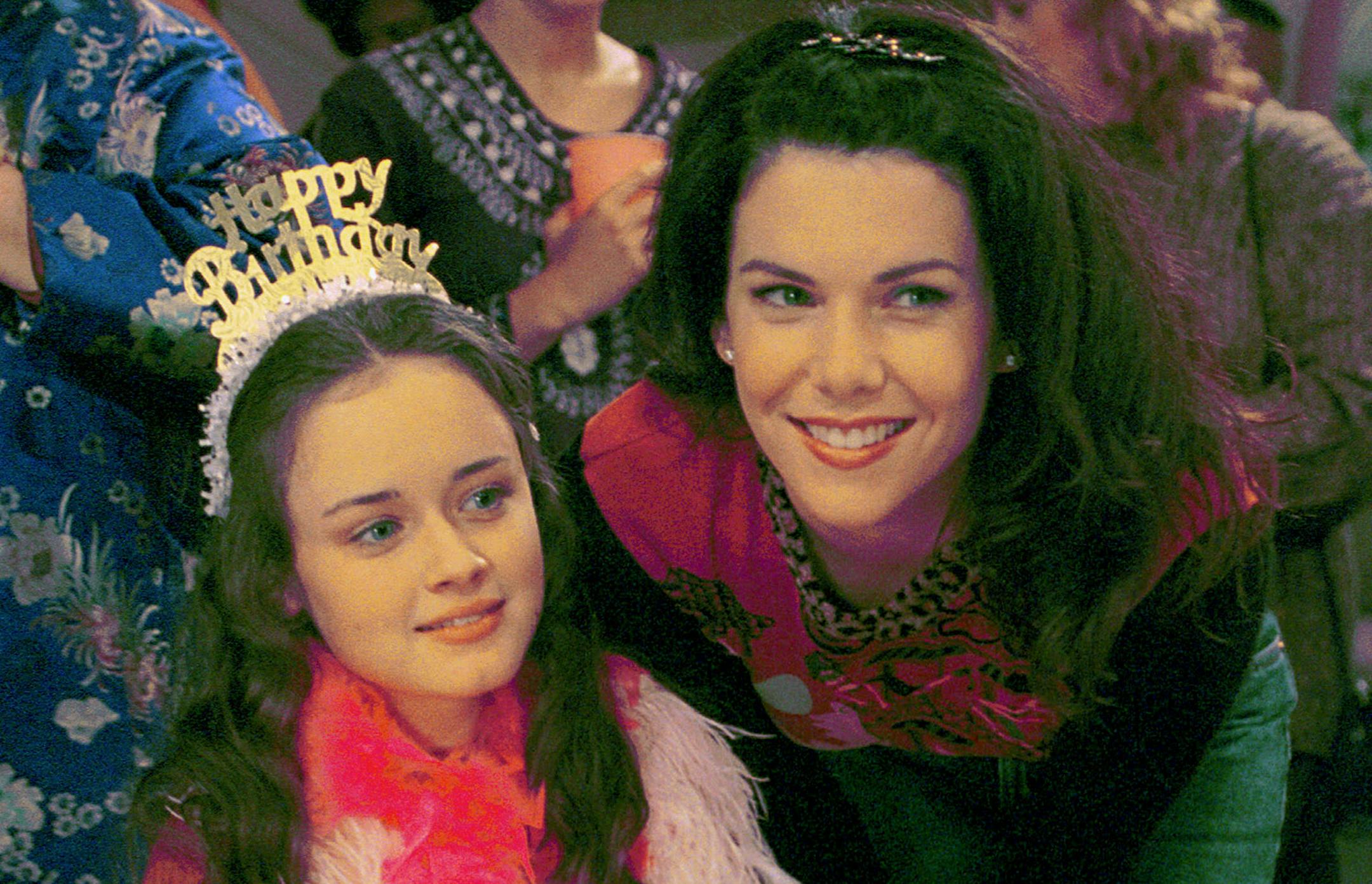 "GILMORE GIRLS"
ONE BIRTHDAY, TWO PARTIES After her grandparents throw her an elegant birthday party, Rory (Alexis Bledel) invites them to the wild birthday bash that her mom (Lauren Graham) is throwing for her the following night. The episode titled "RoryÌs Birthday Parties" airs on Thursday, November 9 (8:00-9:00 p.m., ET) on The WB.
Pictured (l-r): Alexis Beldel as Rory Gilmore, Lauren Graham as Lorelai Gilmore
Photo credit: The WB/Randy Tepper
Media contact: Pamela Morrison, The WB (818