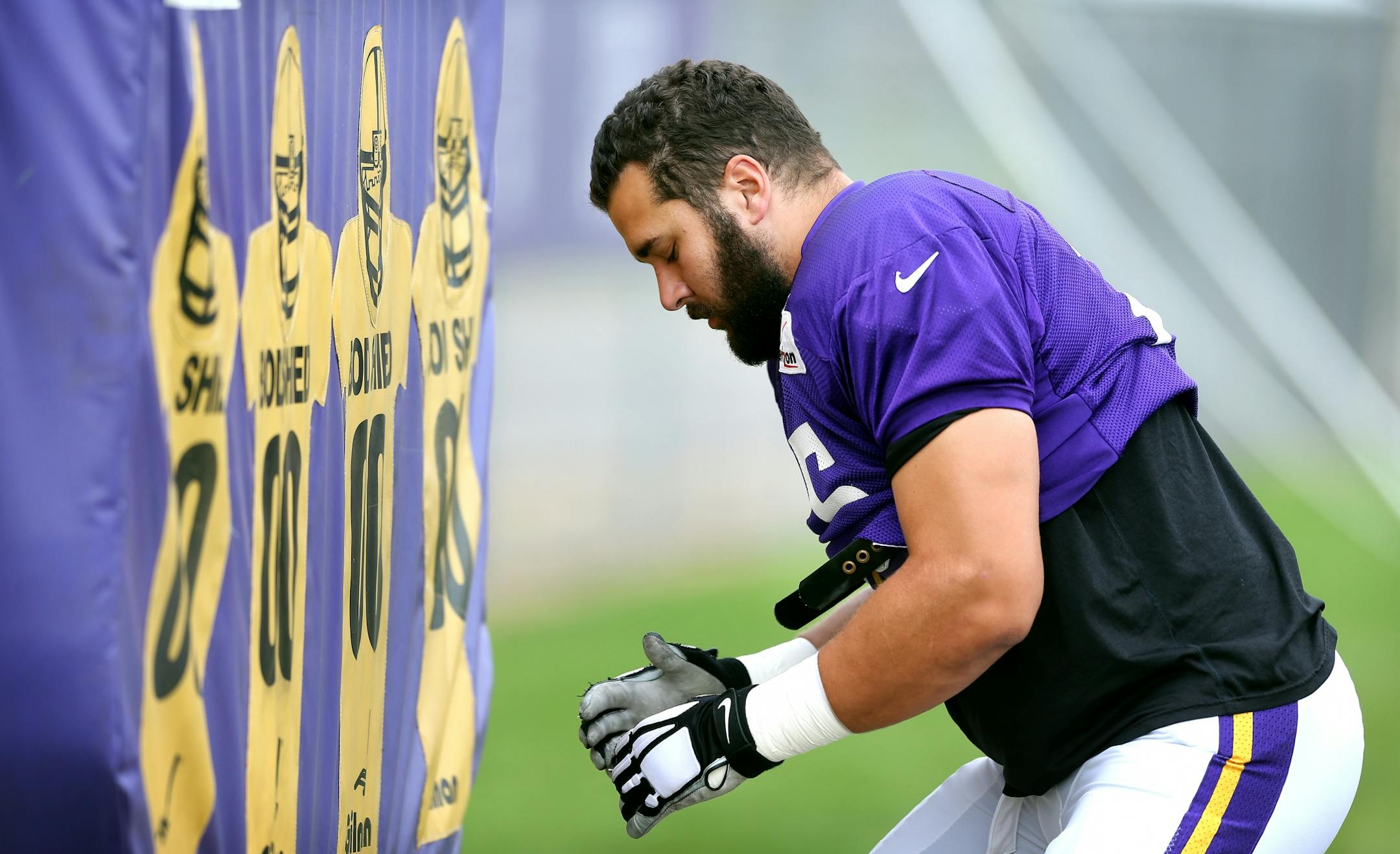 Vikings offensive lineman Matt Kalil worked blocking drills at Minnesota State University Mankato Thursday 6, 2015 in Mankato, MN.