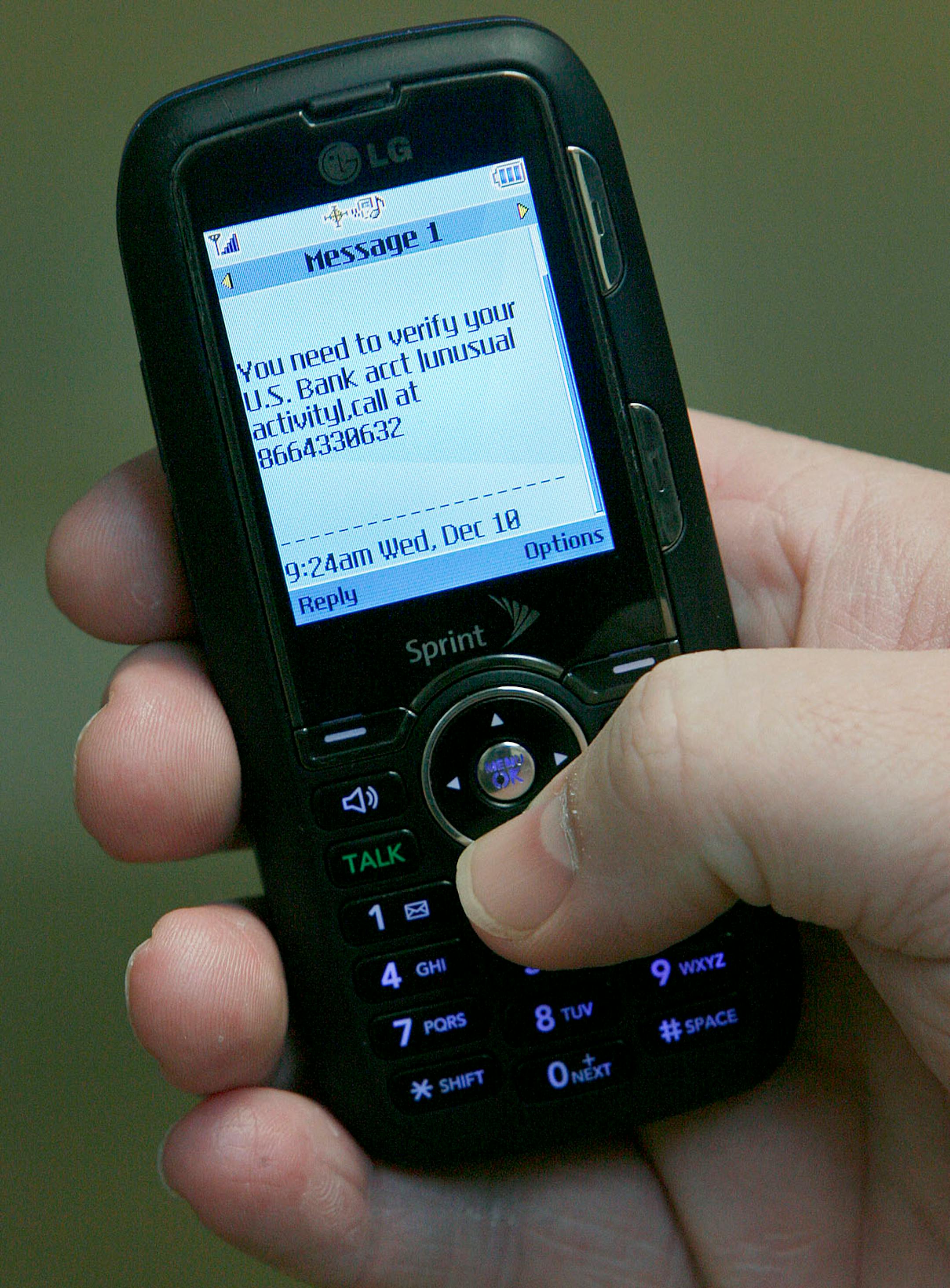 Cell phone message that US Bank says is a scam.