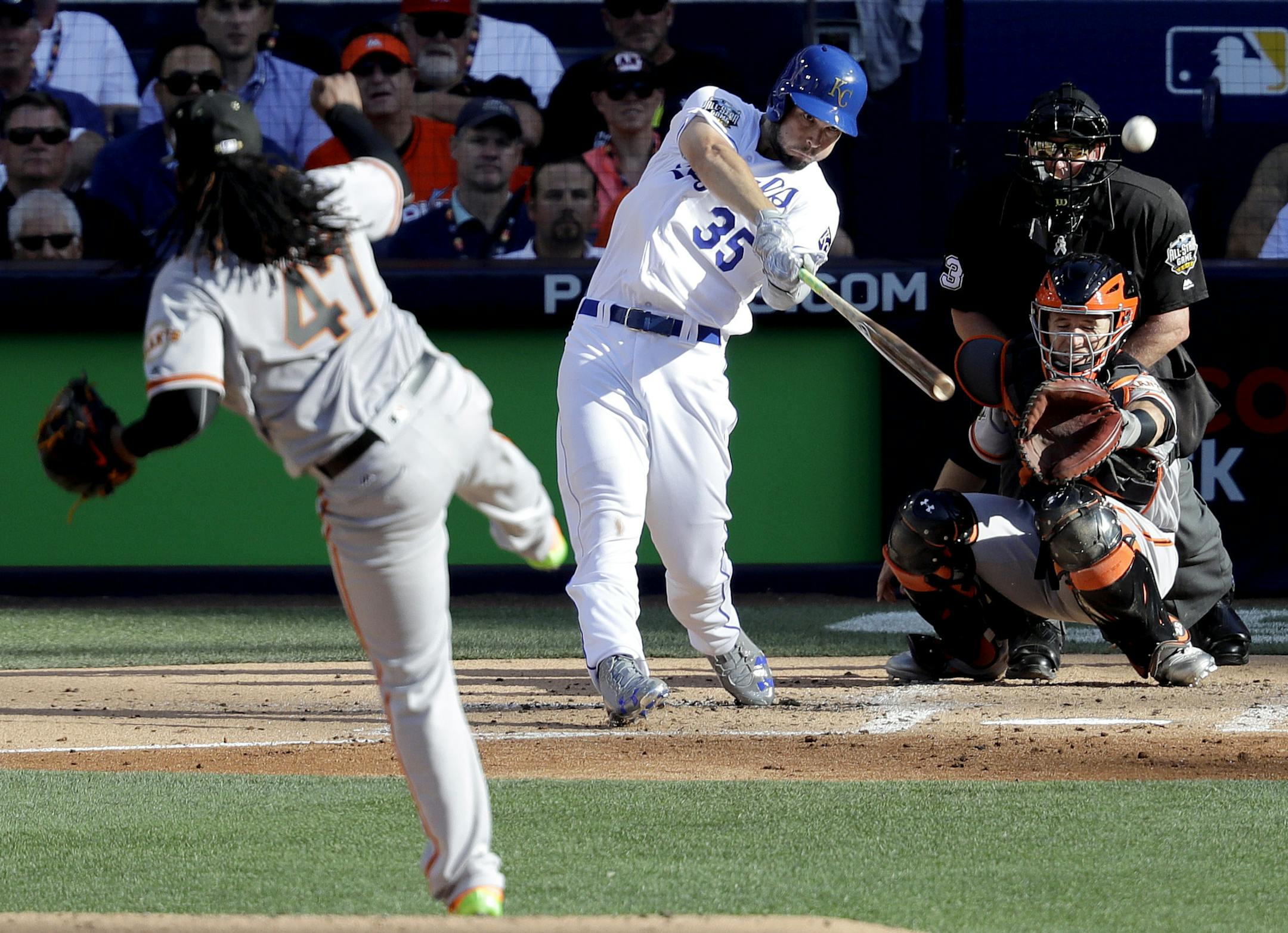 American League's Eric Hosmer, of the Kansas City Royals, hits a home run during the second inning of the MLB baseball All-Star Game, Tuesday, July 12, 2016, in San Diego. (AP Photo/Jae C. Hong)