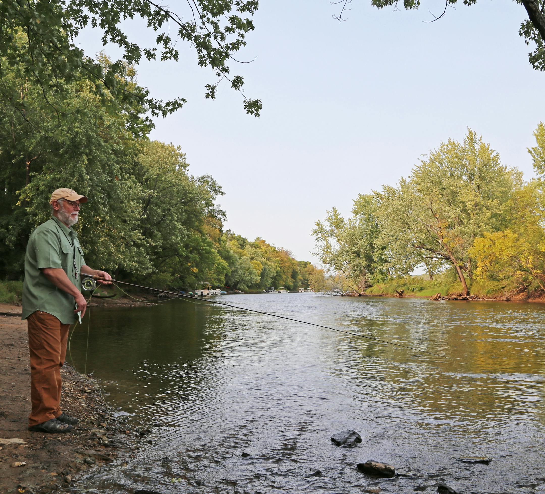 Artist Bob White of Marine of St. Croix has published a new book of his paintings. Topics include waterfowling, upland bird hunting and scenes from his outdoor exploits in Alaska and Argentina.
