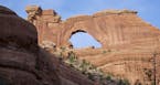 Nevills Arch is one of many beautiful rock formations in Fish and Owl Canyons in Cedar Mesa, Utah. (Brad Branan/Sacramento Bee/TNS) ORG XMIT: MIN20161
