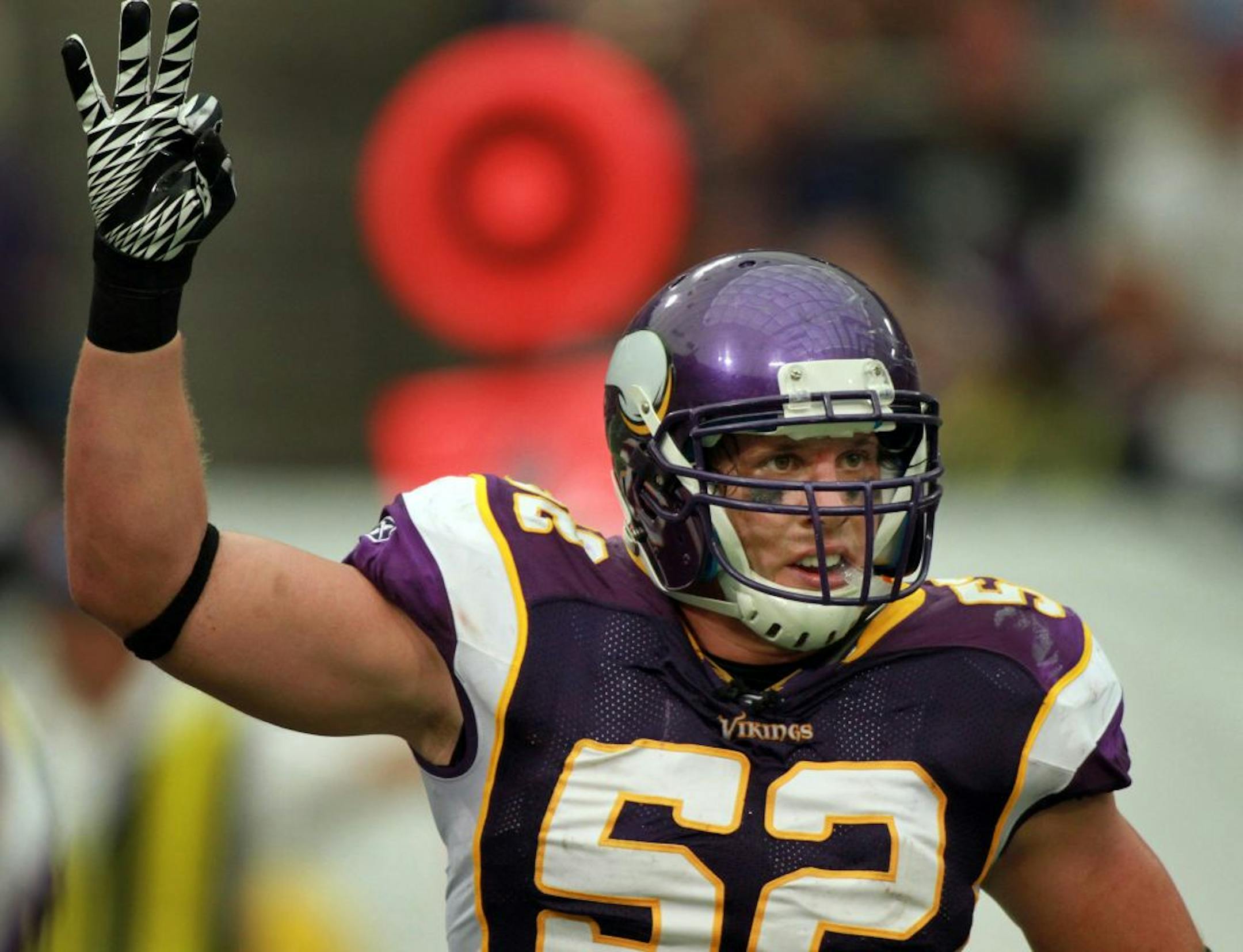 Vikings linebacker Chad Greenway