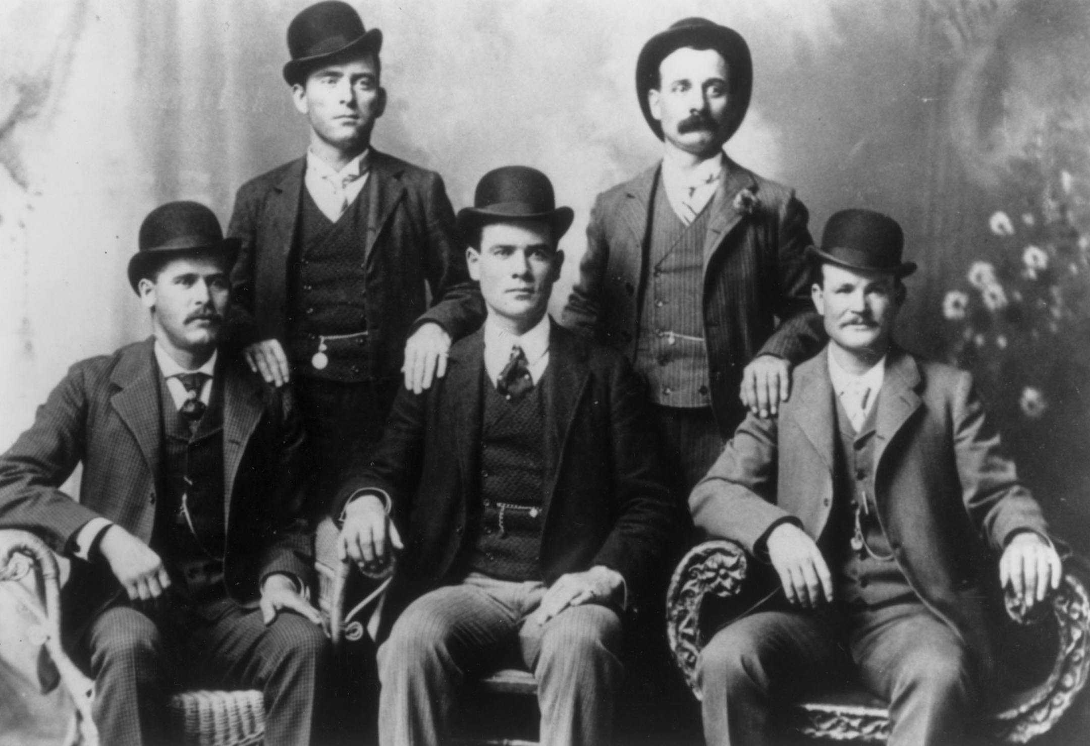 famous outlaws, celebrated Old West criminals //// Pictured left to right: Harry Longabaugh, alias the Sundance Kid / Bill Carver / Ben Kilpatrick / Harvey Logan / Robert LeRoy Parker, alias Butch Cassidy. //// Photo is circa 1907, Fort Worth, Texas ///// Photo is courtesy of Corbin Bettman/Towers Productions, courtesy of A&E Television. ORG XMIT: MIN2013083014333129