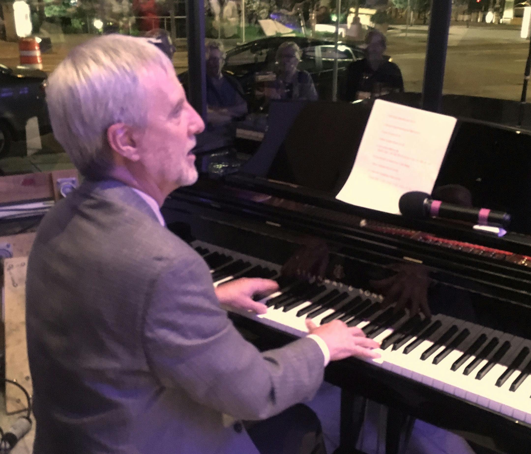 Minnesota Orchestra CEO Kevin Smith at the piano.