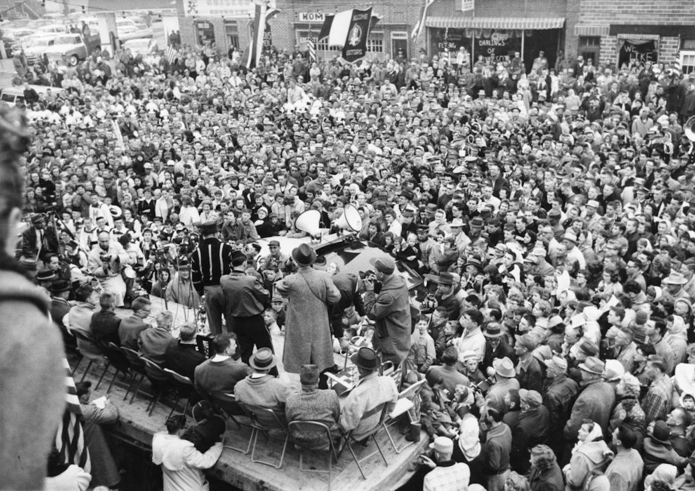 On Mar. 29, 1960, when Edgerton won the state boys basketball tournament people turned out from miles around to cheer the team upon their return home.