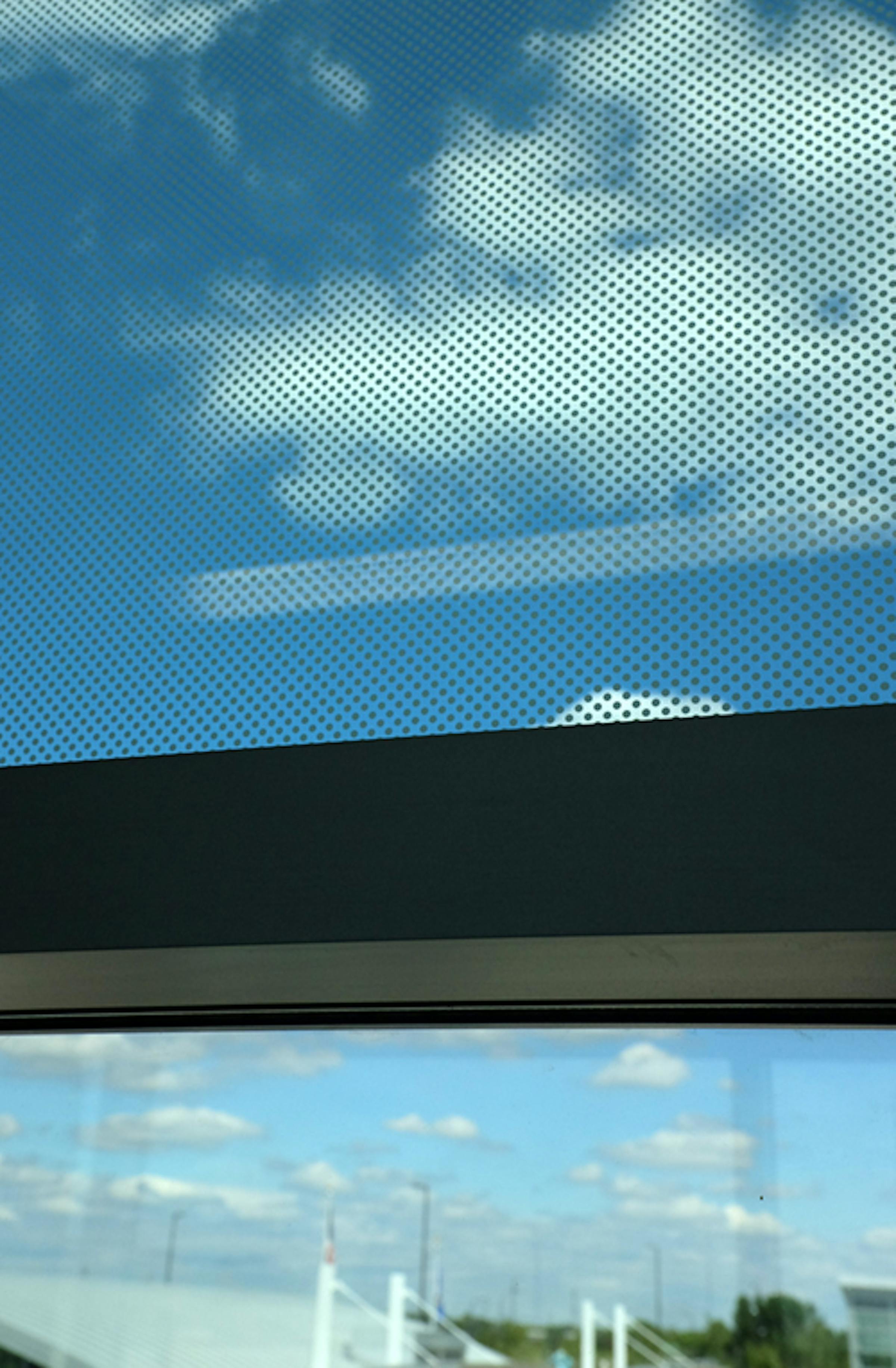 Better photo of fritted glass