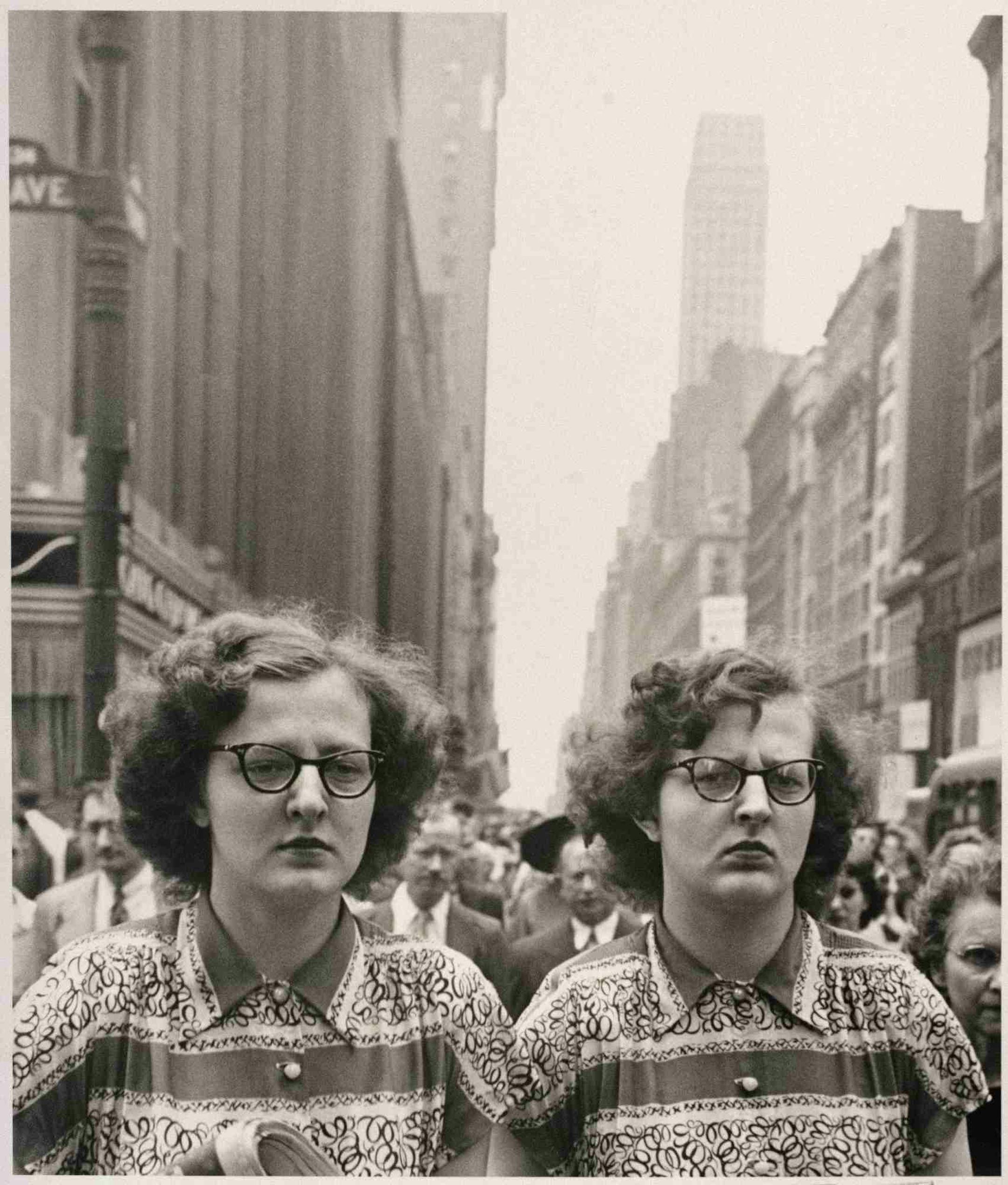 “Twins,” New York, 1948, by Louis Faurer.
