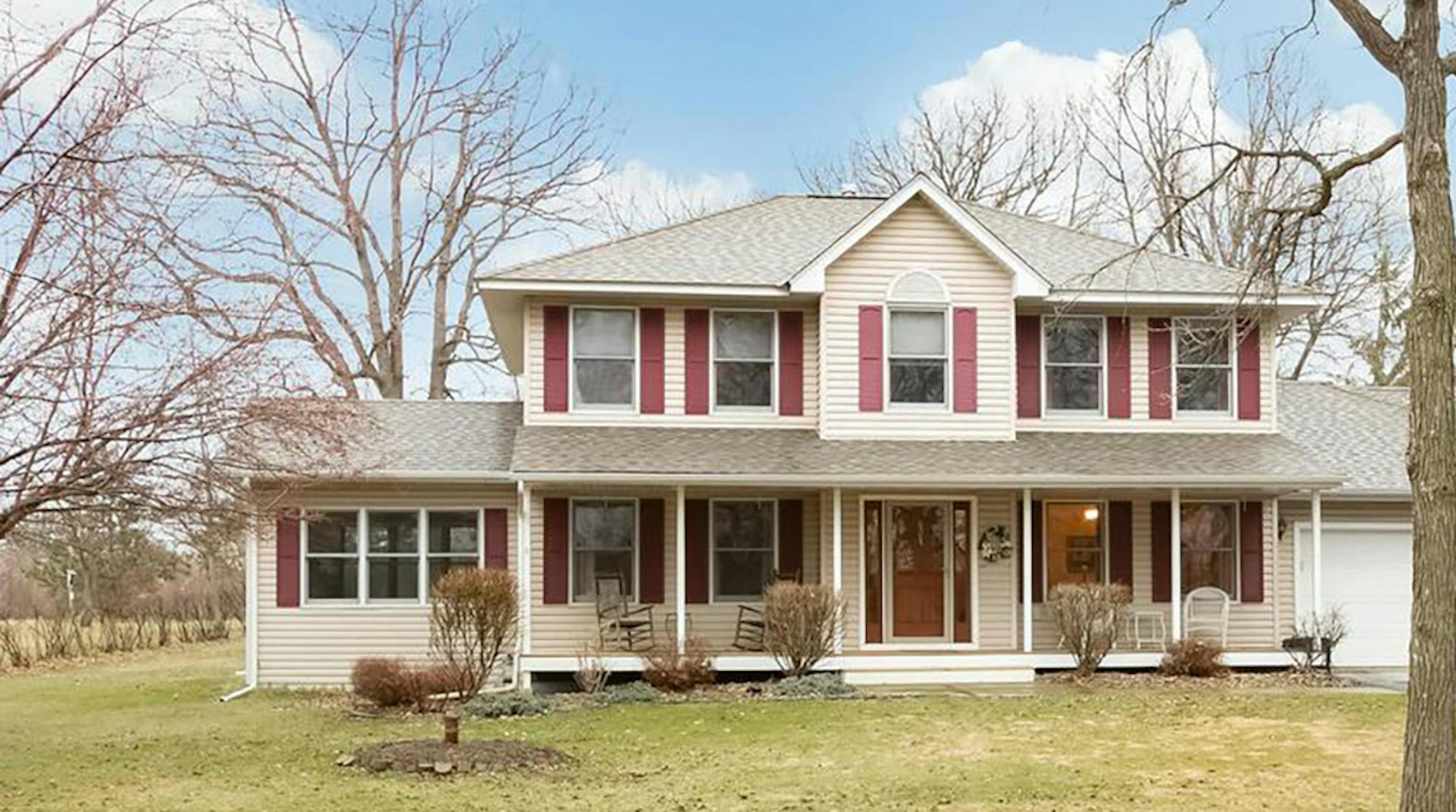 Big Lake Township
Built in 1995, this three-bedroom, three-bath house has 1,908 square feet and features three bedrooms on one level, firelace, hardwood floors, formal dining room, updated kitchen, four-season porch, full unfinished basement, deck and patio. Listed by Jon Jondahl, Re/Max Results, 763-286-7573.