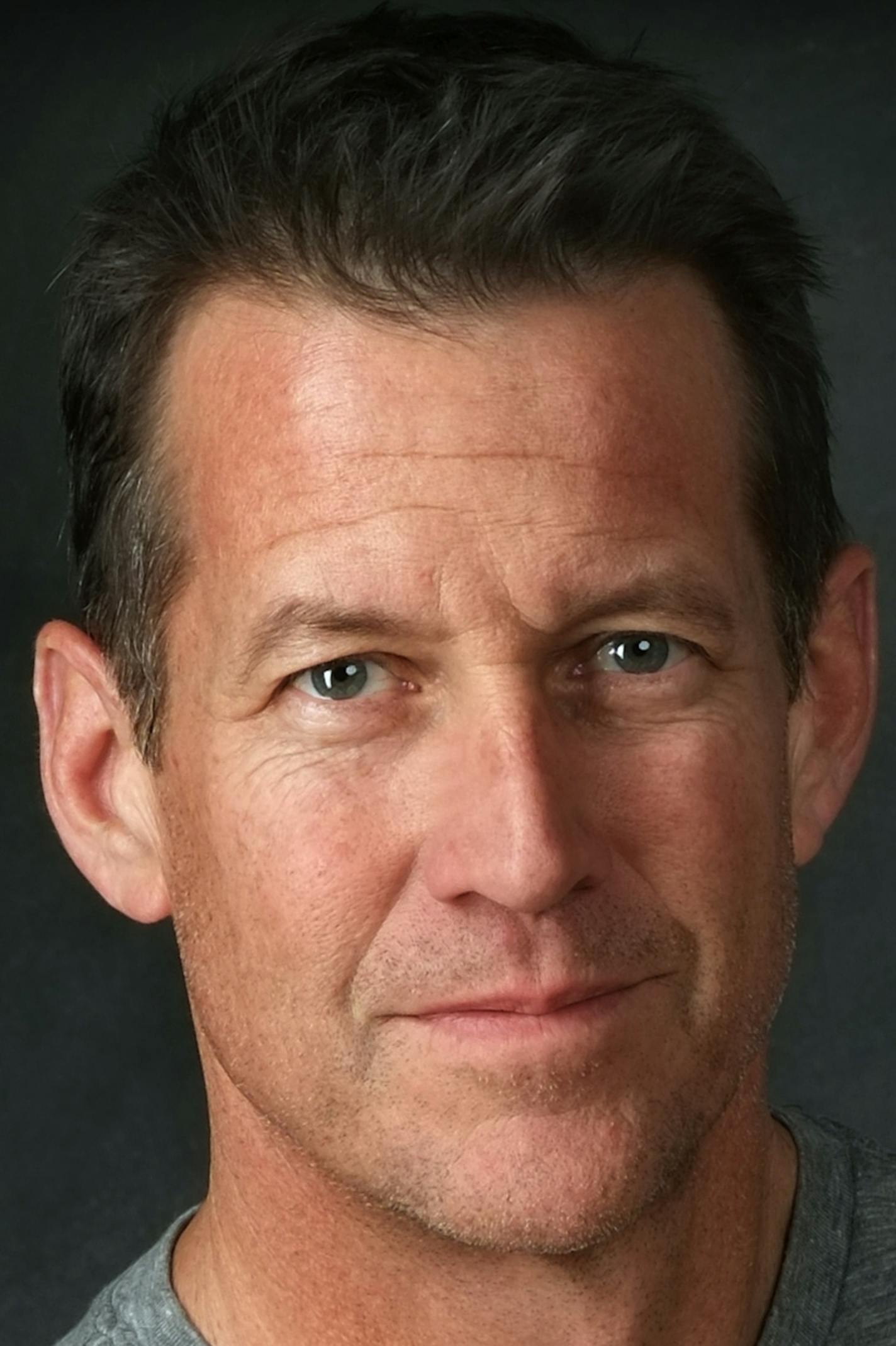 James Denton, who played Mike the Plumber on "Desperate Housewives," has moved to Twin Cities to support his sister-in-law who is battling breast cancer. The profits of the t-shirt he is wearing and designed will go towards fighting breast cancer. [ TOM WALLACE &#x2022; twallace@startribune.com _ Assignments #20026298A_ Nov 29, 2012_ SLUG: denton12xx_ EXTRA INFORMATION: ORG XMIT: MIN1211121424250028 ORG XMIT: MIN1211291923150094