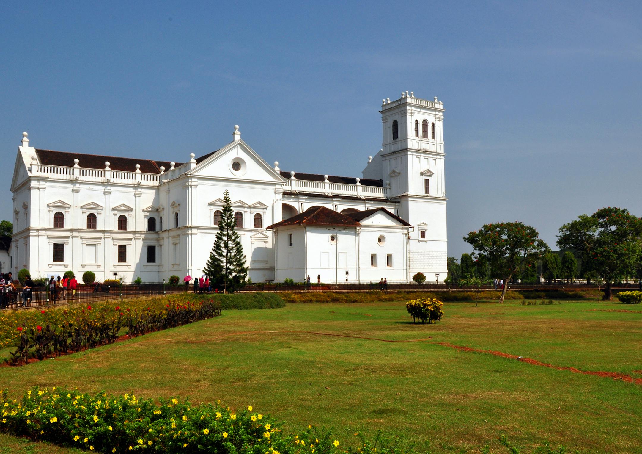 The biggest church in Asia, Se Cathedral, was erected in Goa during Portugal's colonial rule. (Katherine Rodeghier/Chicago Tribune/TNS) ORG XMIT: 1182316