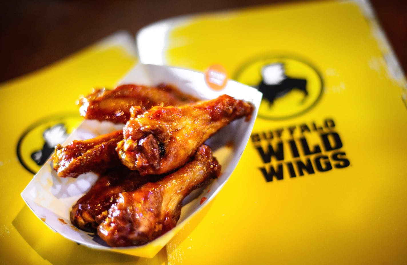 Buffalo Wild Wings at the University of Minnesota ] GLEN STUBBE * gstubbe@startribune.com Thursday, March 20, 2014.