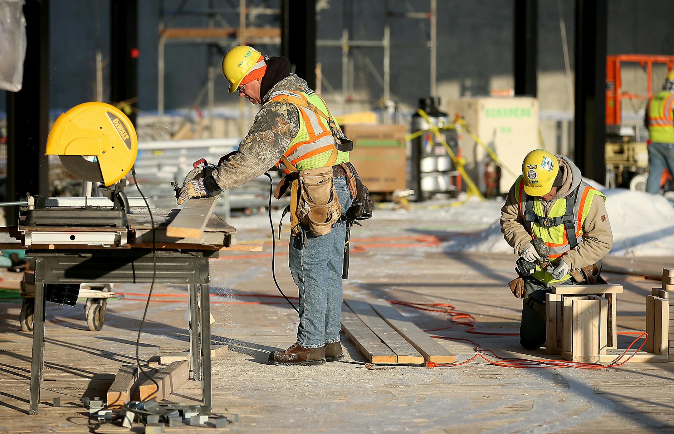 Construction crew worked on the Saints ballpark Wednesday, November 19, 2014 in St. Paul, MN. ] (ELIZABETH FLORES/STAR TRIBUNE) ELIZABETH FLORES • eflores@startribune.com