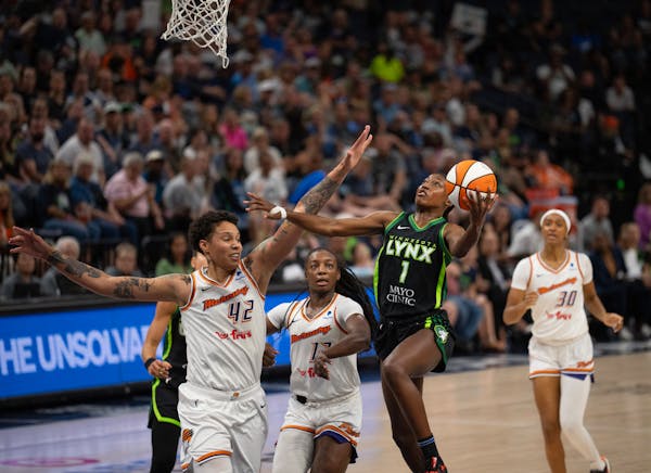 Lynx guard Diamond Miller (1), seen late last season at Target Center, is gearing up for her second year in the WNBA.