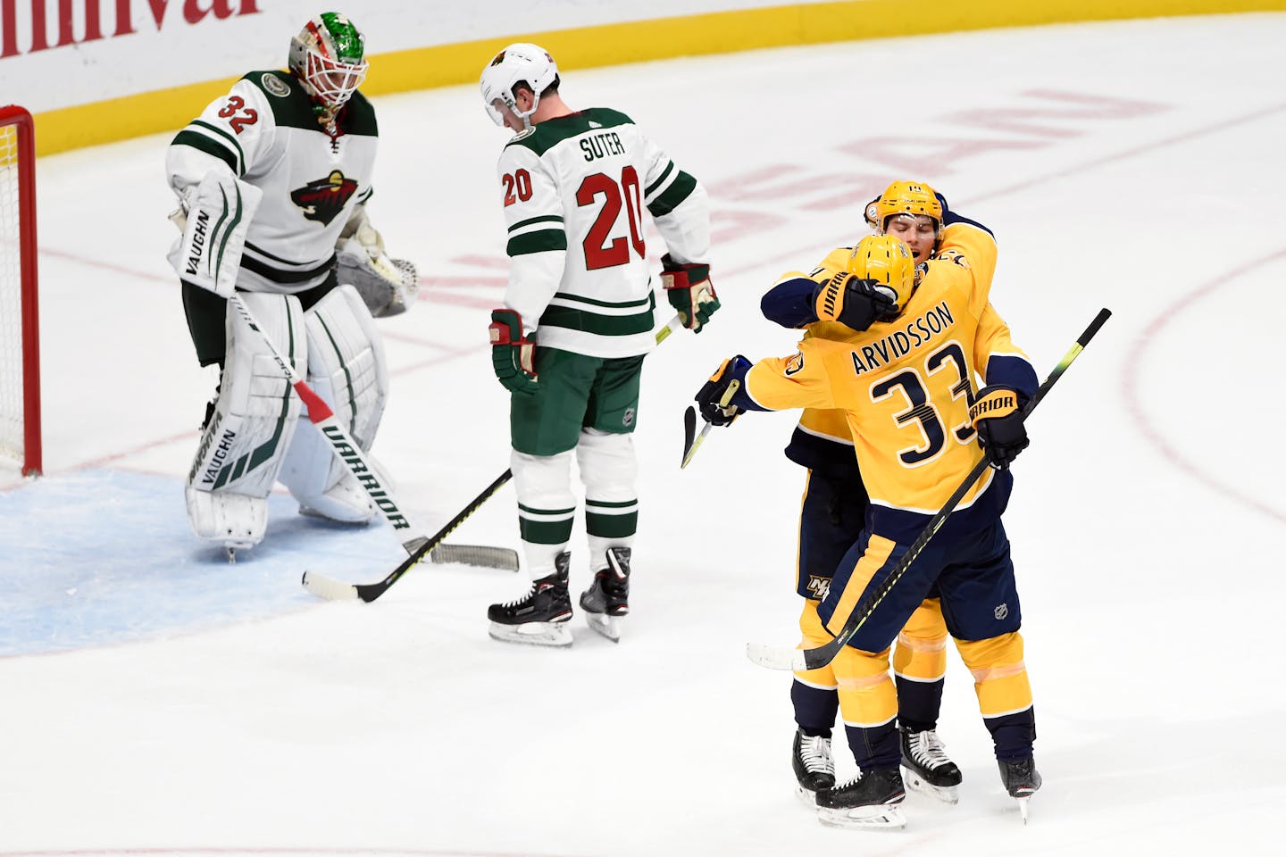 Nashville center Calle Jarnkrok celebrates with left wing Viktor Arvidsson after Jarnkok scored a goal against the Wild