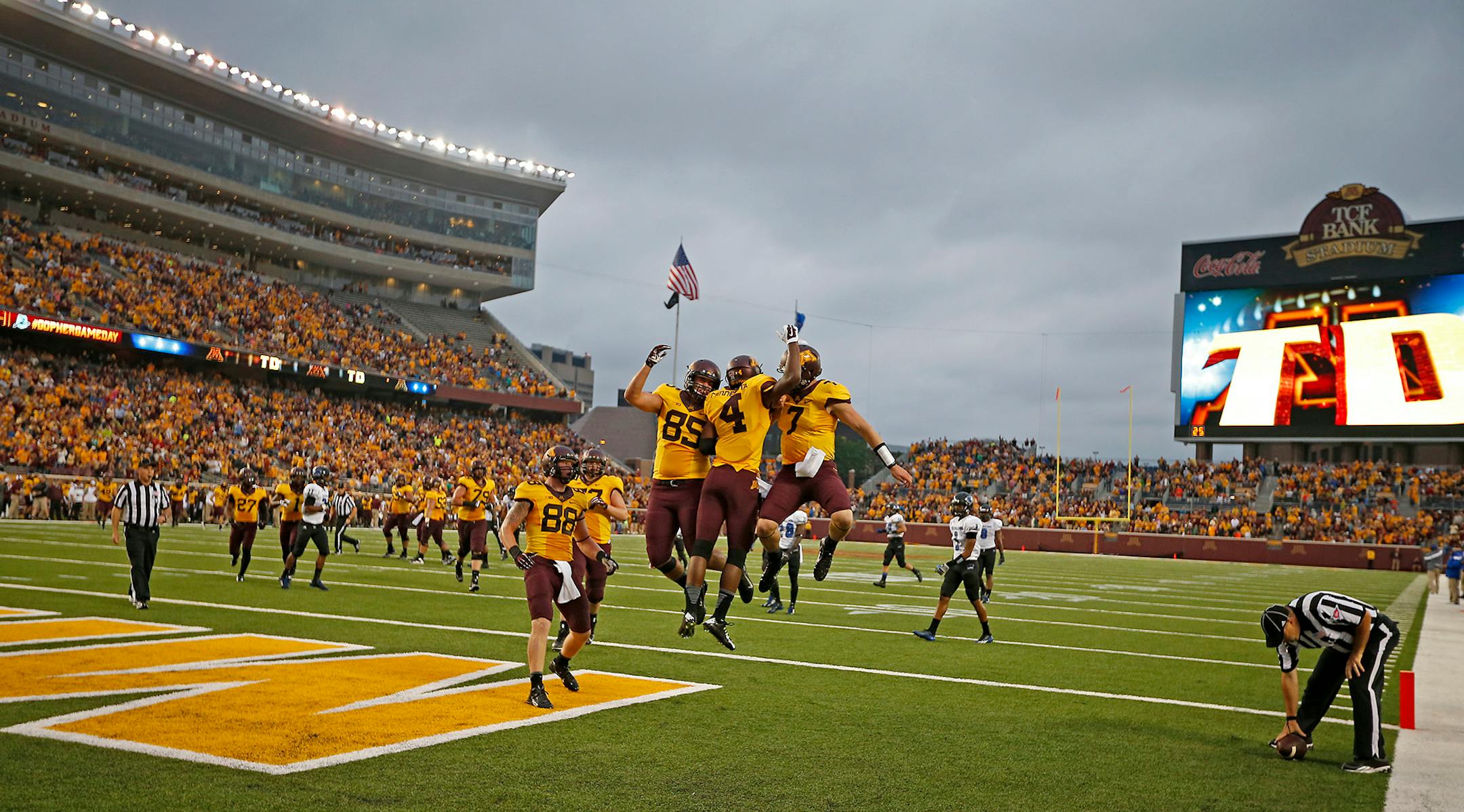 Minnesota wide receiver Donovahn Jones celebrated during the second quarter in the opening game against Eastern Illinois at TCF Bank Stadium, Thursday, August 28, 2014 in Minneapolis