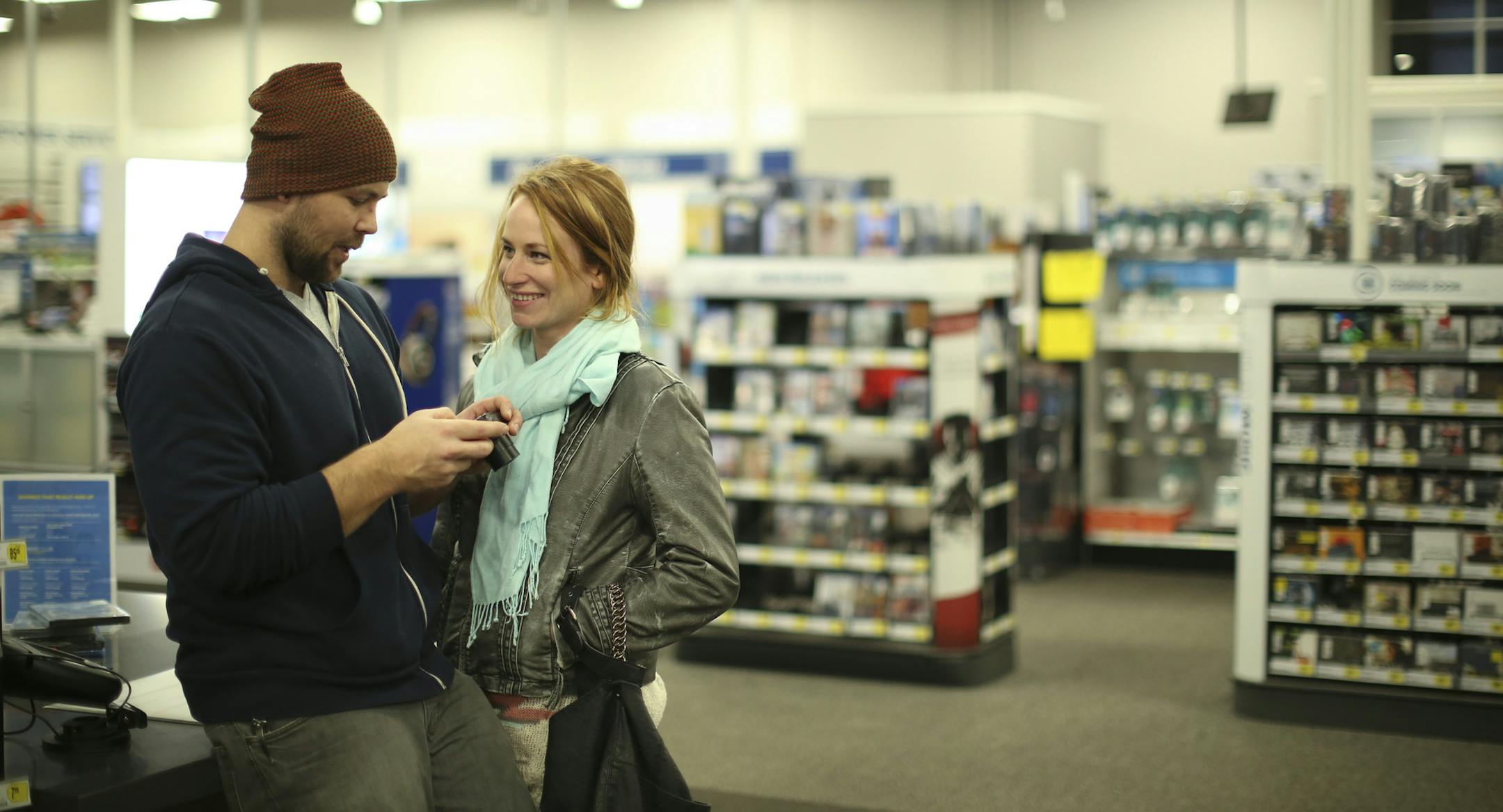 Richfield-based Best Buy appears to have achieved their initial goal of driving strong traffic through multiple categories in-store and online over the Black Friday weekend. On Cyber Monday, Mitch Stier checked out the point and shoot camera he was about to purchase while shopping in the Roseville store with Victoria Gallup Monday afternoon, December 2, 2013. ] JEFF WHEELER ‚Ä¢ jeff.wheeler@startribune.com