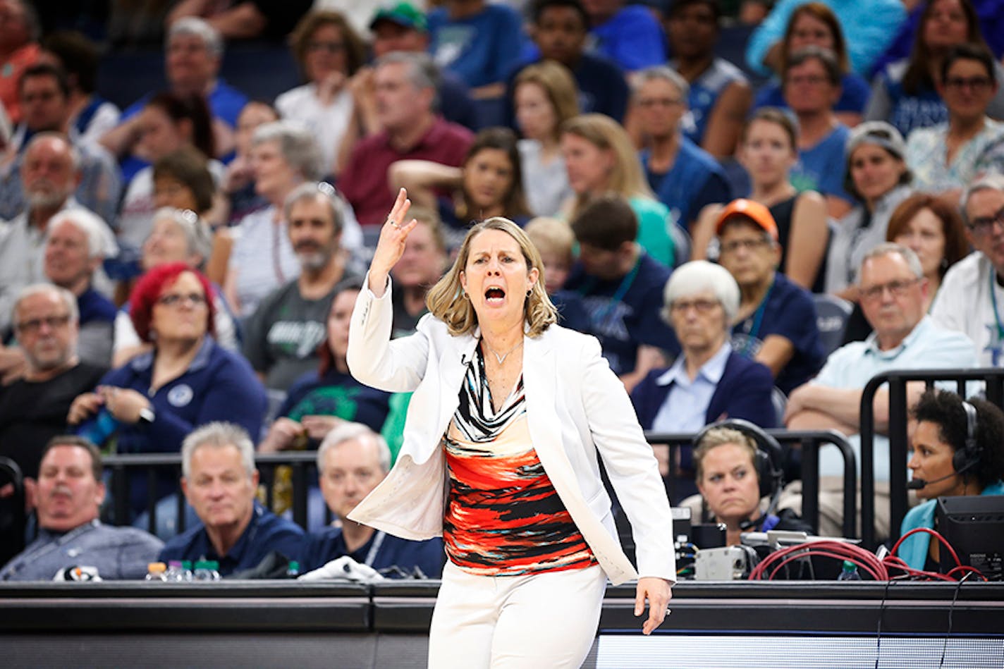 Lynx coach Cheryl Reeve called a play during a game earlier this month. The Lynx lost on Tuesday night in Atlanta.