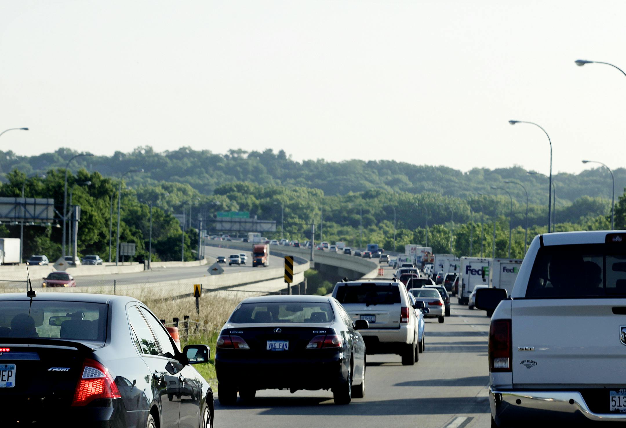 Rush hour on Hwy 169 North moving toward the Bloomington Ferry Bridge from Savage. July 16, 2013. ] JOELKOYAMA‚Ä¢joel koyama@startribune