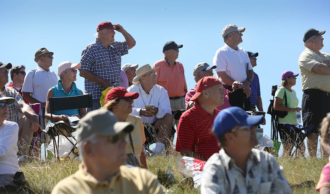 Golf fans watched opening shots from the first tee in 2015.
