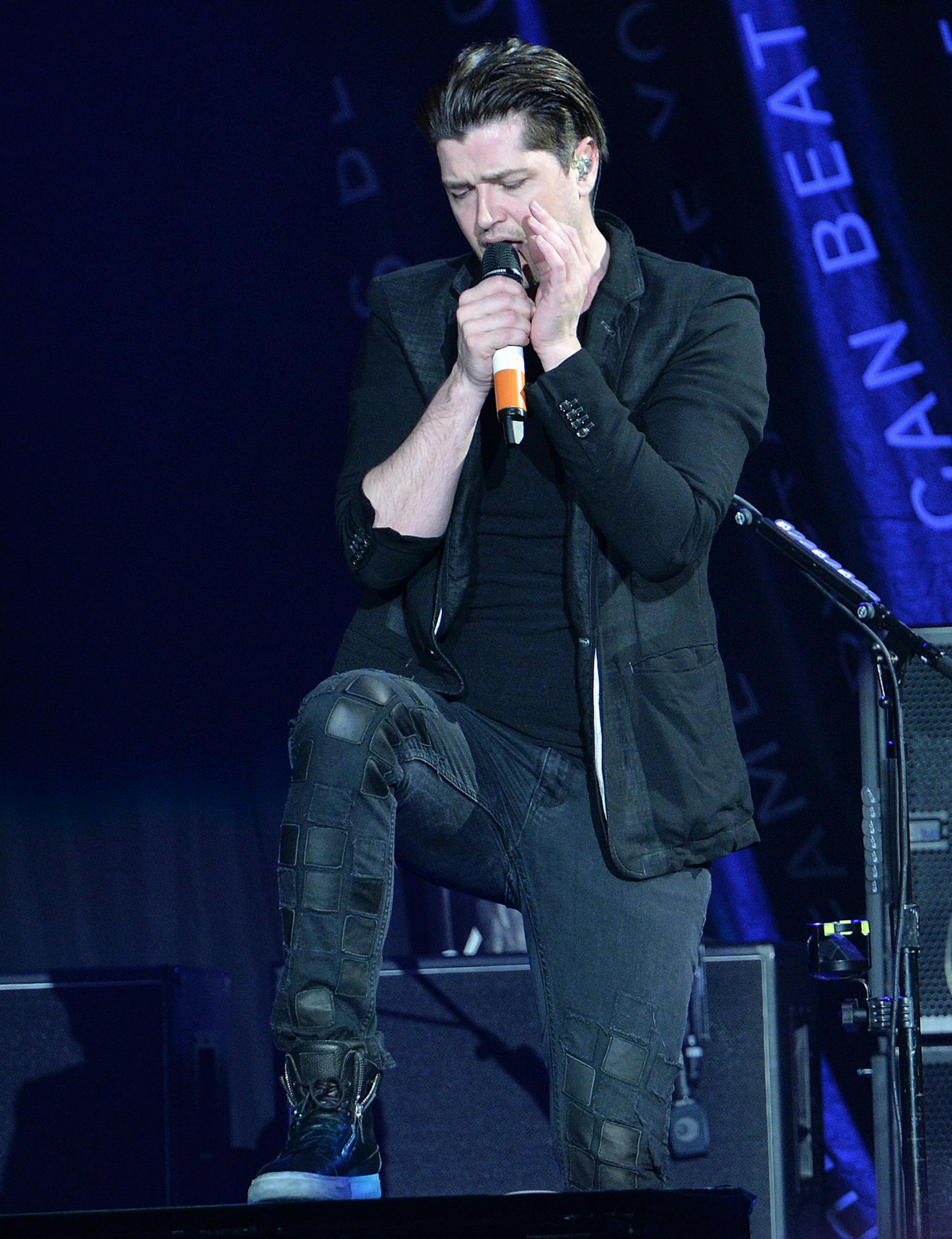 Danny O'Donoghue of The Script opens for One Republic Tuesday night at Target Center. ] (SPECIAL TO THE STAR TRIBUNE/BRE McGEE) **Danny O'Donoghue (lead singer)