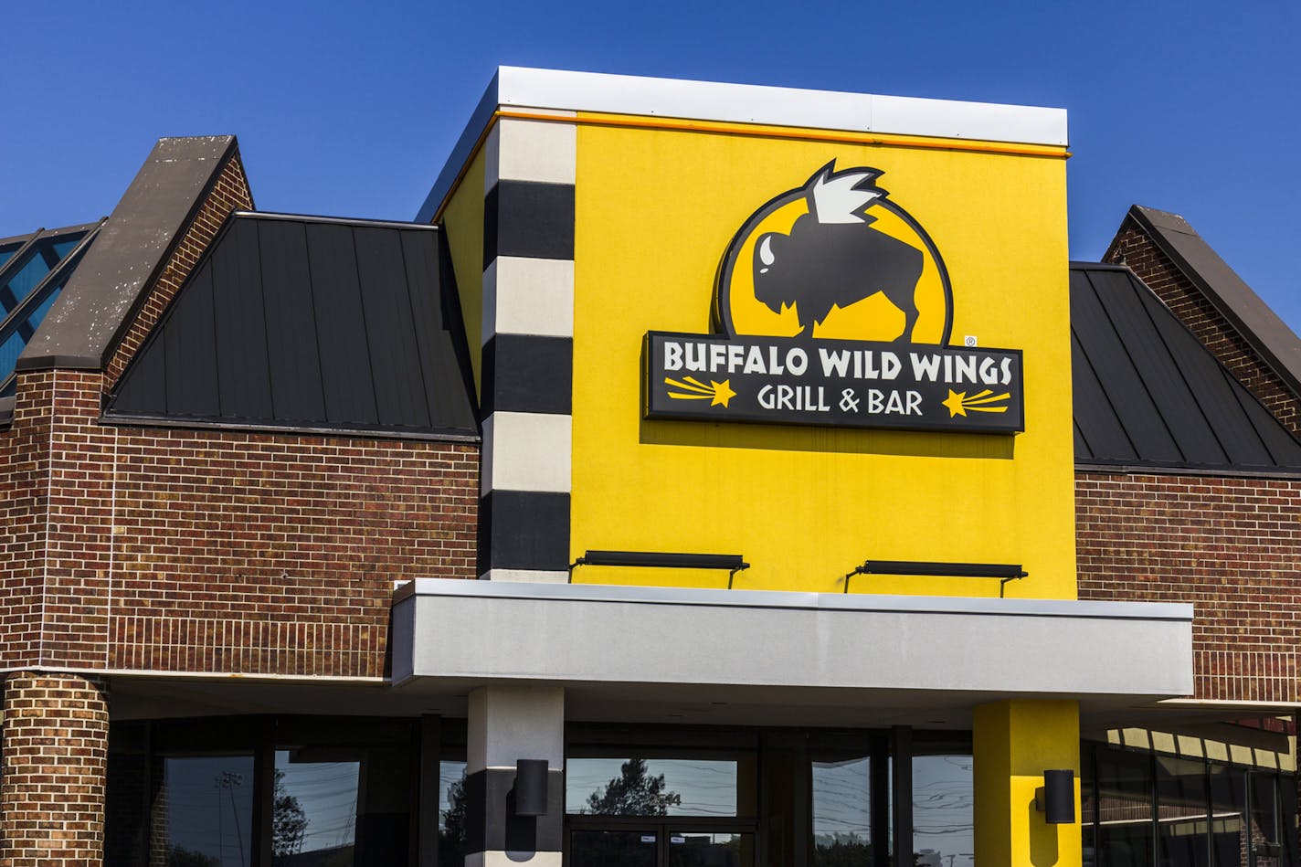 Buffalo Wild Wings has been sold to the investment firm that owns Arby's and Jimmy John's. (Dreamstime) ORG XMIT: 1217059