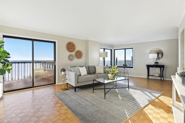 Lakefront Minneapolis condo with 'best views in town' lists for $500,000