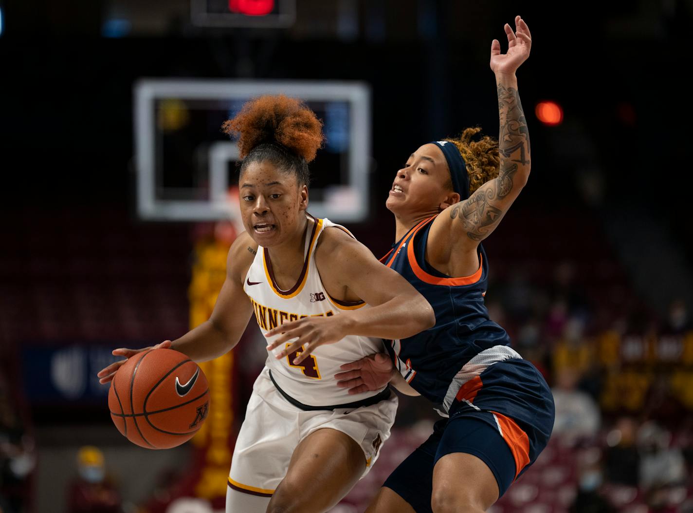 Gophers guard Jasmine Powell