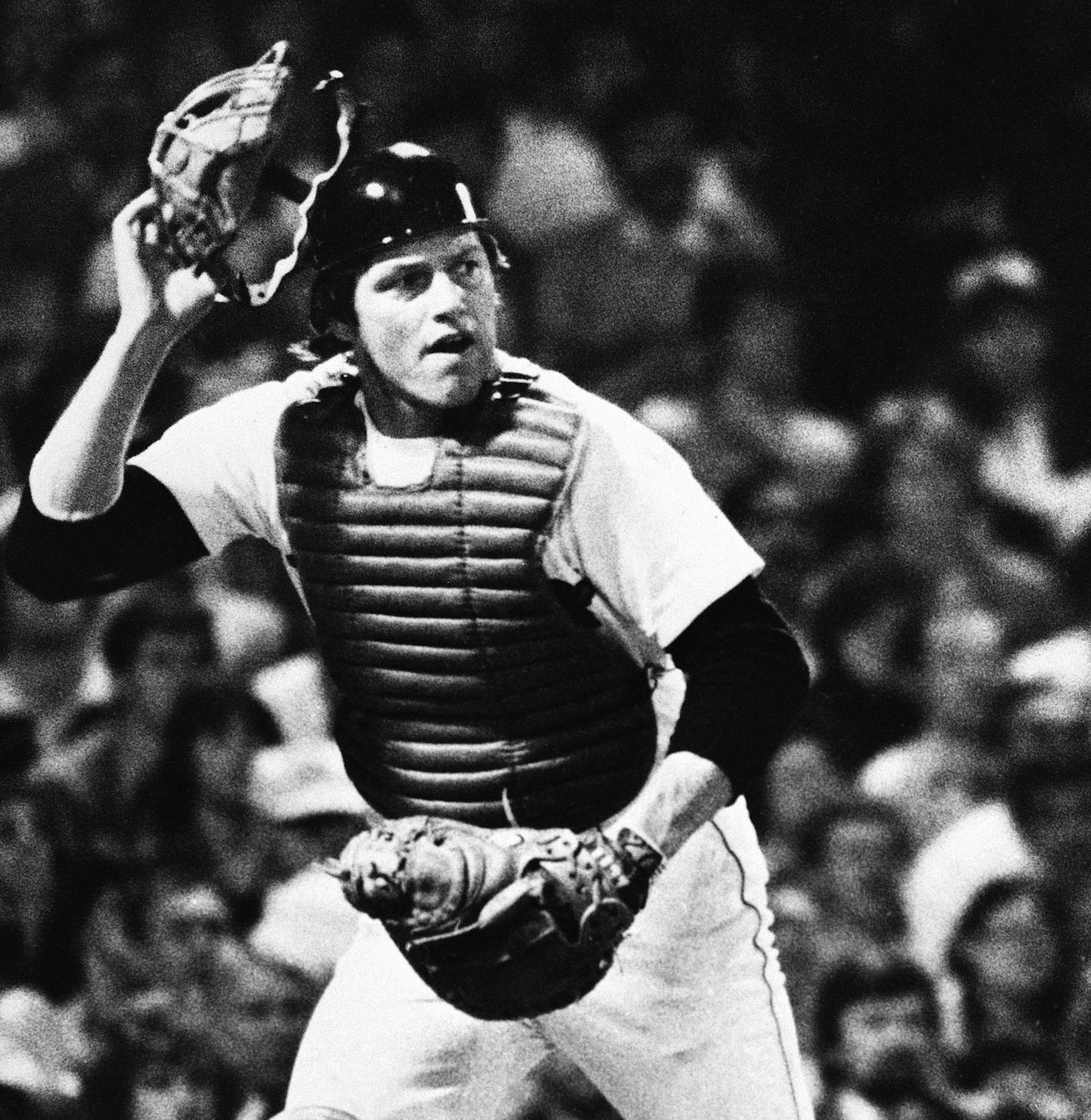 Boston Red Sox catcher Carlton Fisk