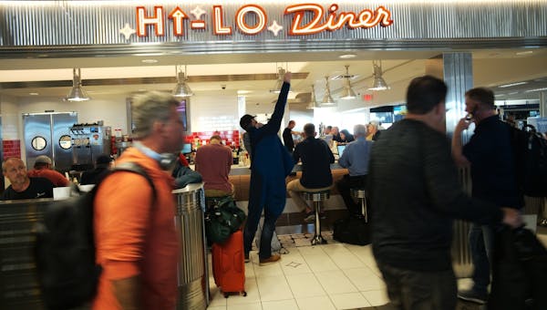 The HI-LO Diner is a popular spot at Minneapolis−Saint Paul International Airport.