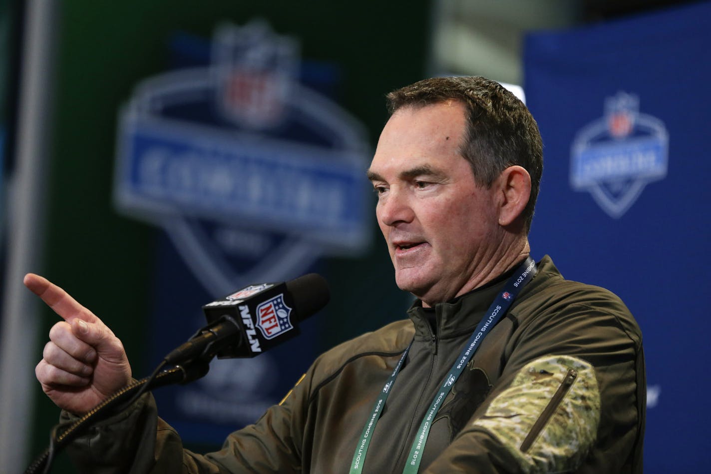 Minnesota Vikings head coach Mike Zimmer