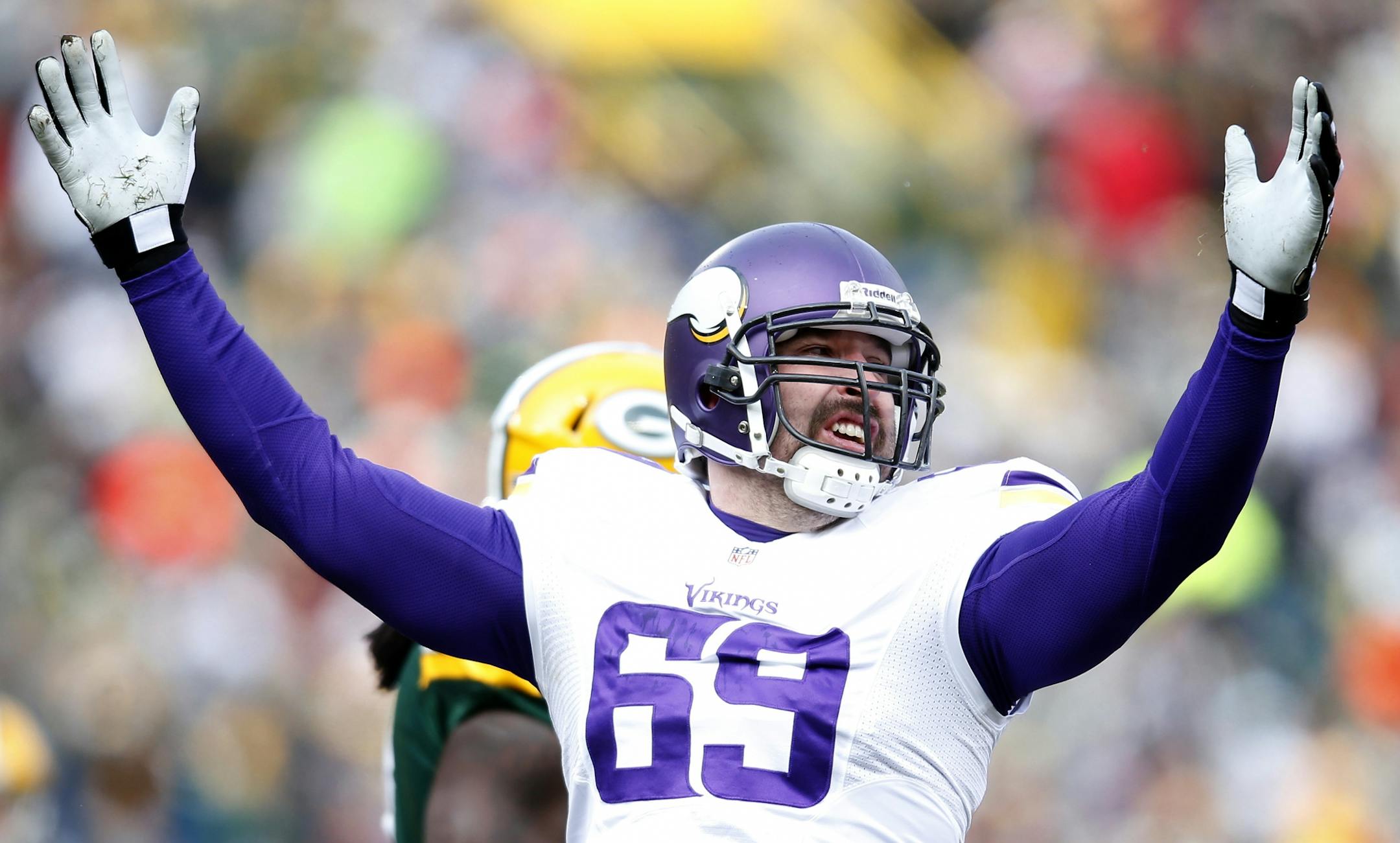Minnesota Vikings Jared Allen (69).