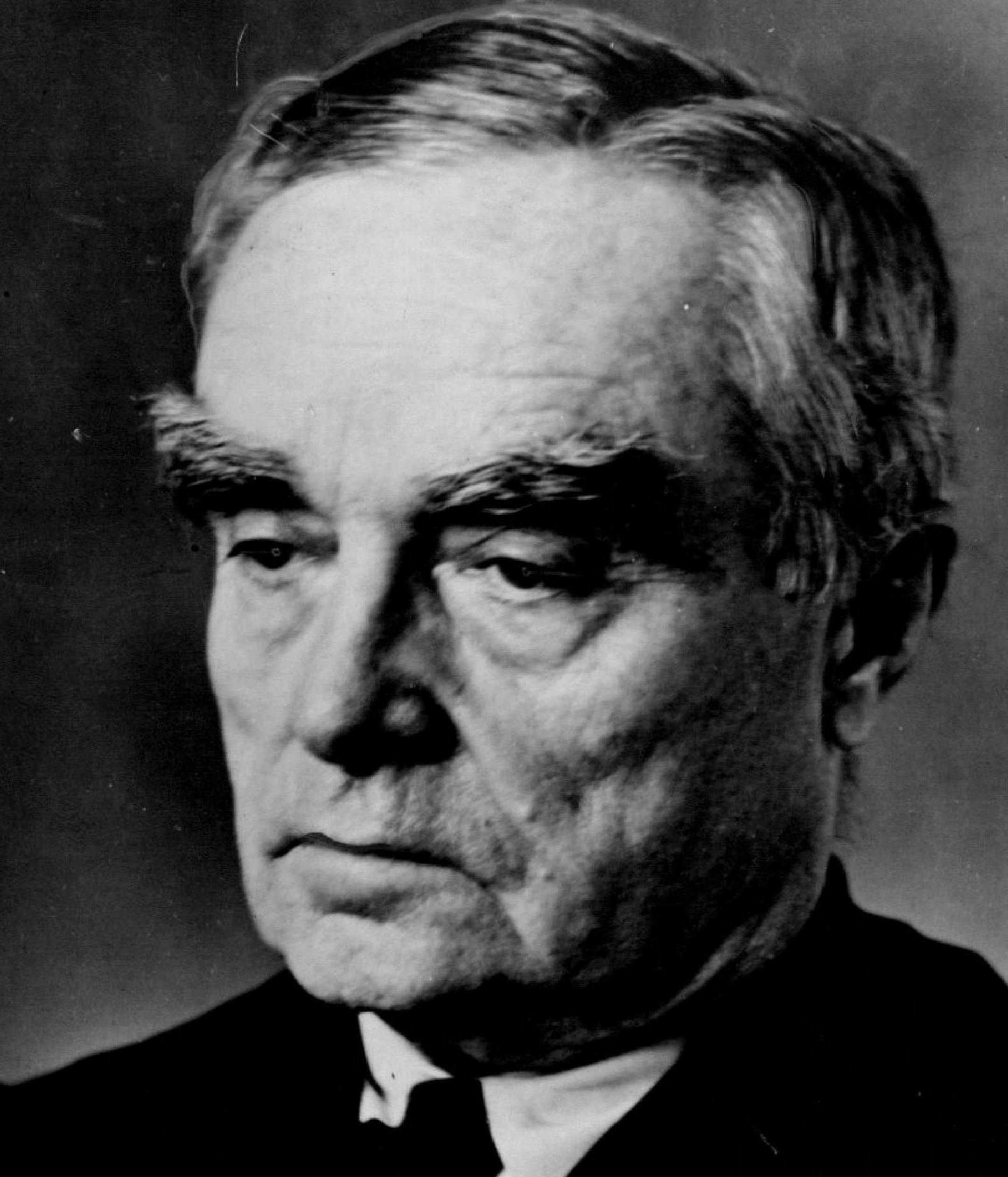February 12, 1946 Learned Hand - Judge April 19, 1954 July 23, 1952 Minneapolis Star Tribune