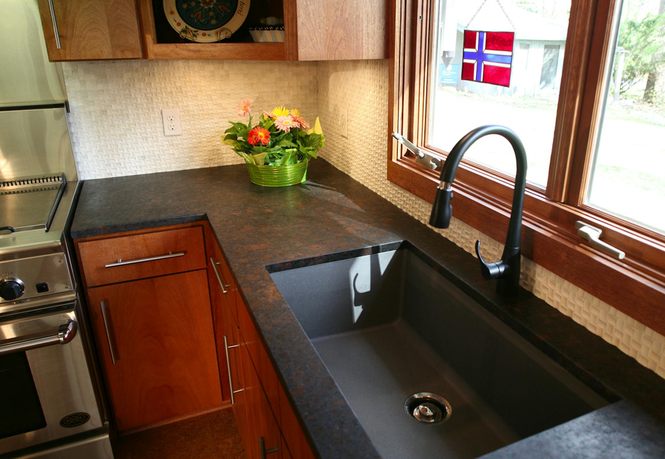 Kitchen makeover by Traci Dokken Designs.