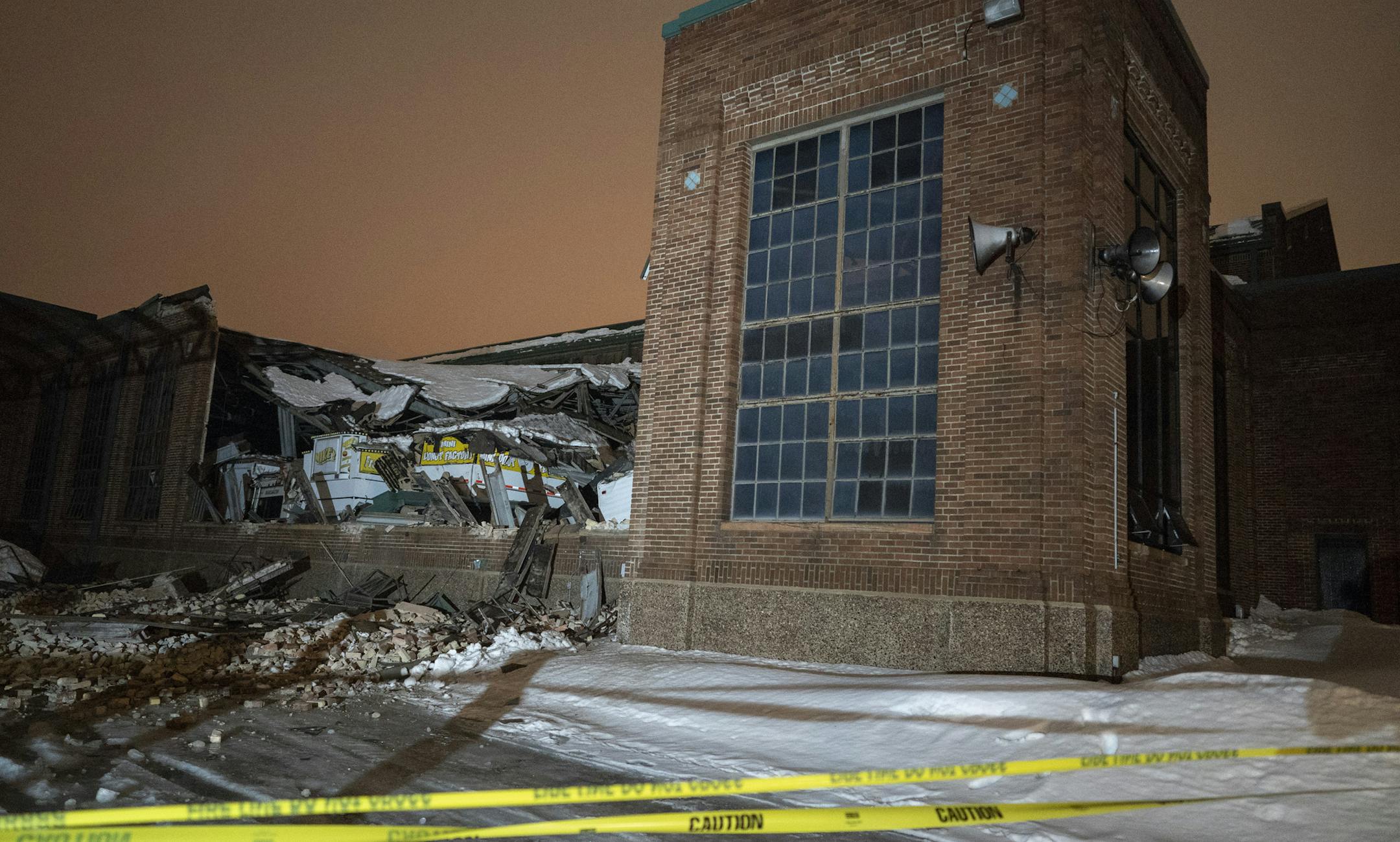 The cattle barn at State Fair collapsed Tuesday March12, 2019 in St Paul, MN.] Jerry Holt &#x2022; Jerry.holt@startribune.com