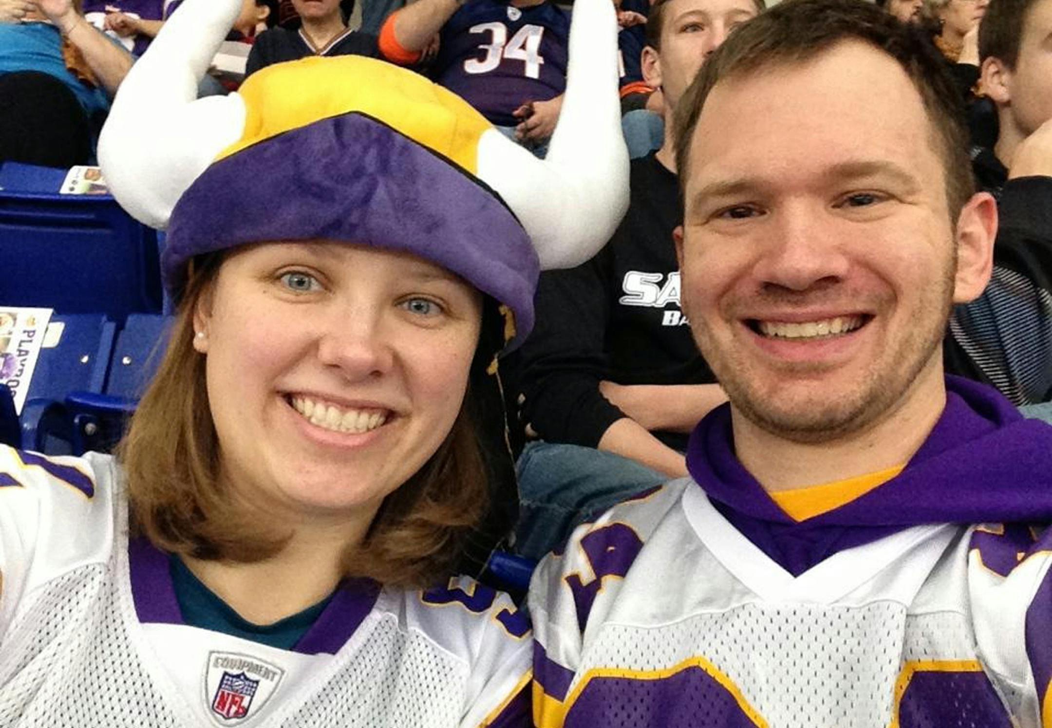 Vikings fans - London - Tyler and Laura Abels live in West Des Moines, Iowa, so they have to travel for all their ‚Äúhome‚Äù Vikings games