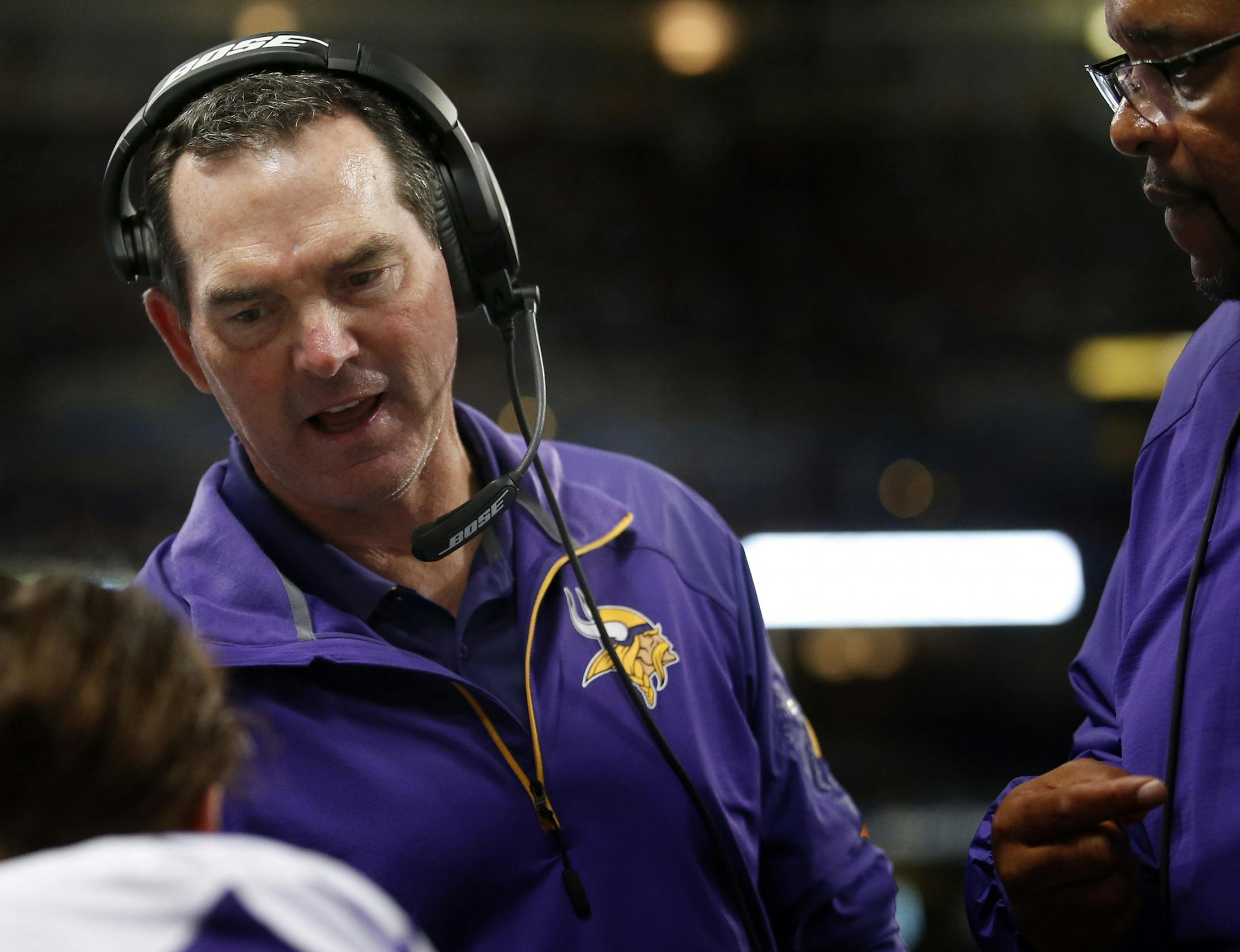 Minnesota Vikings head coach Mike Zimmer in the fourth quarter.