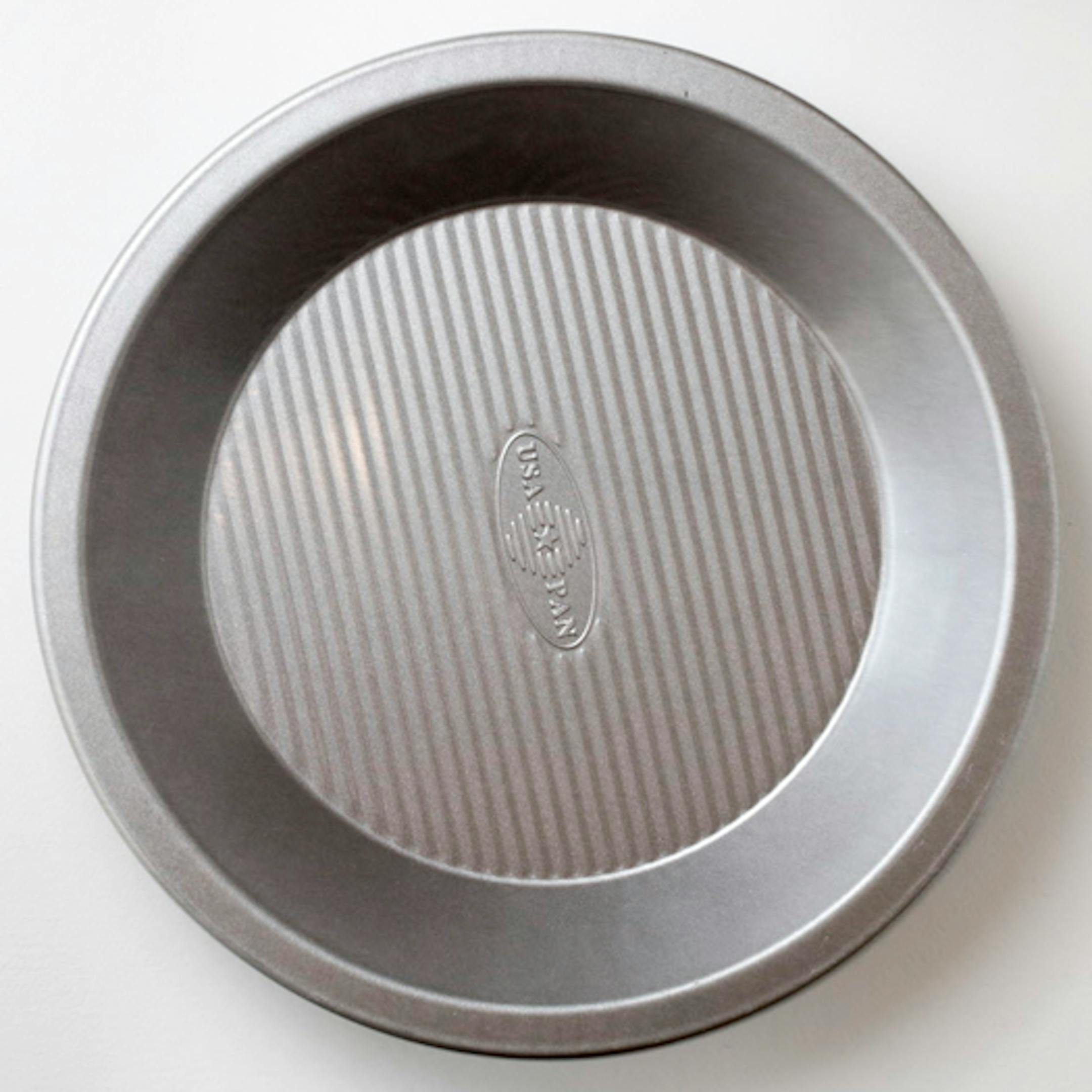 Baking tools that folks need for the kitchen. This month's Baking Central tells readers the tools you need to start a great baking experience, and what veteran bakers may like for upgrades [ Star Tribune photo by TOM WALLACE ï tom.wallace@startribune.com 916534 bakingcentral042116