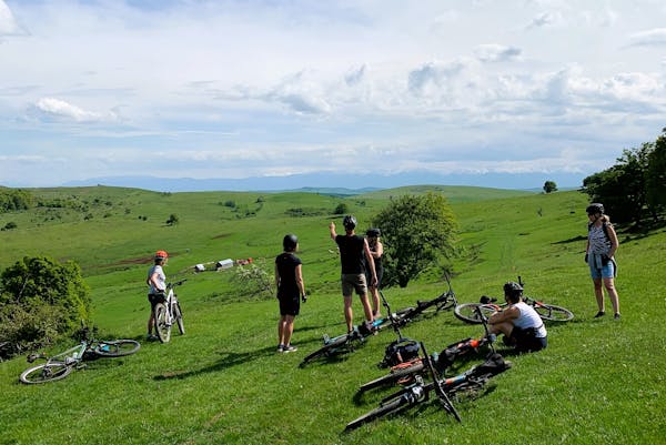 Ten multinational women embarked on a guided biking and walking tour of the Romanian region of Transylvania.