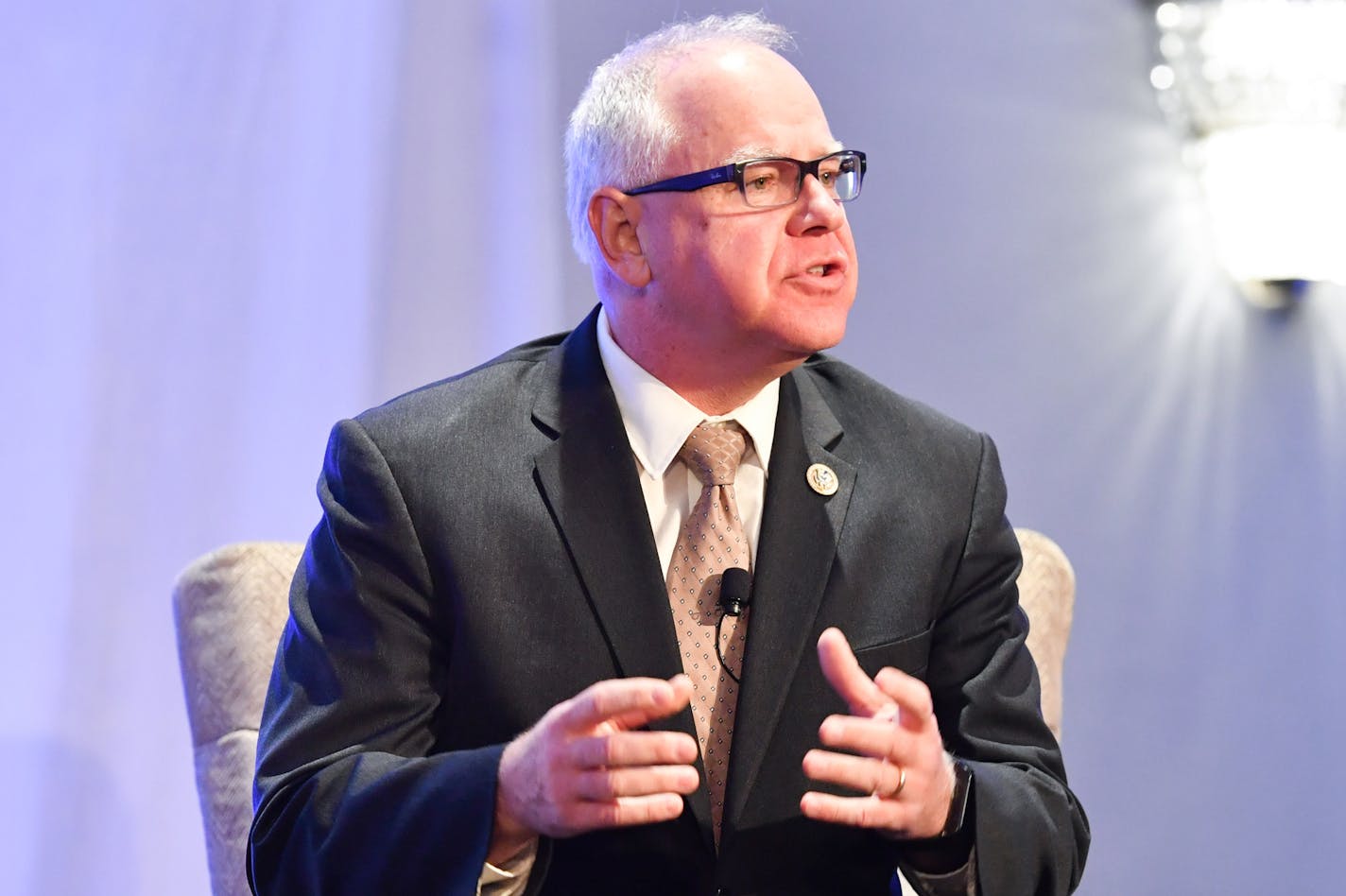 U.S. Congressman Tim Walz (DFL) ] GLEN STUBBE &#xef; glen.stubbe@startribune.com Friday, January 26, 2018 Minnesota candidates for governor gathered for a forum sponsored by the Center for Rural Policy and Development and the Minnesota Newspaper Association.