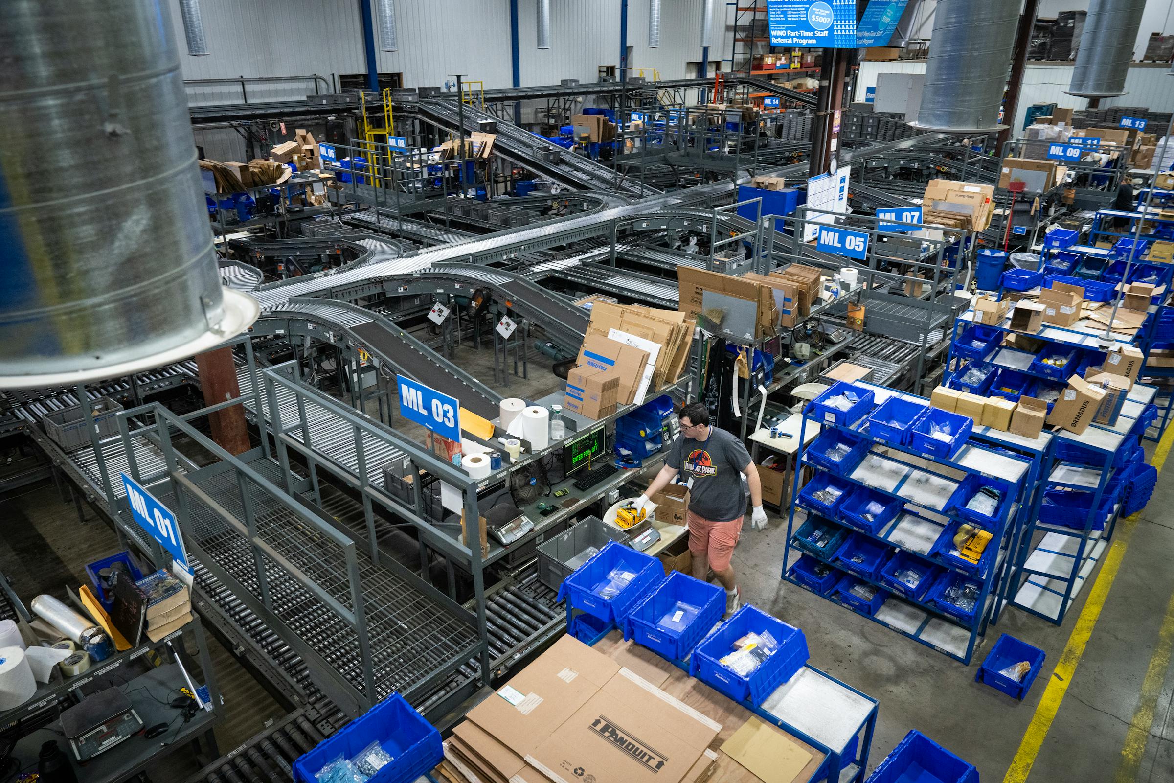 Fastenal CEO leads with Minnesota modesty and so far is hitting the mark